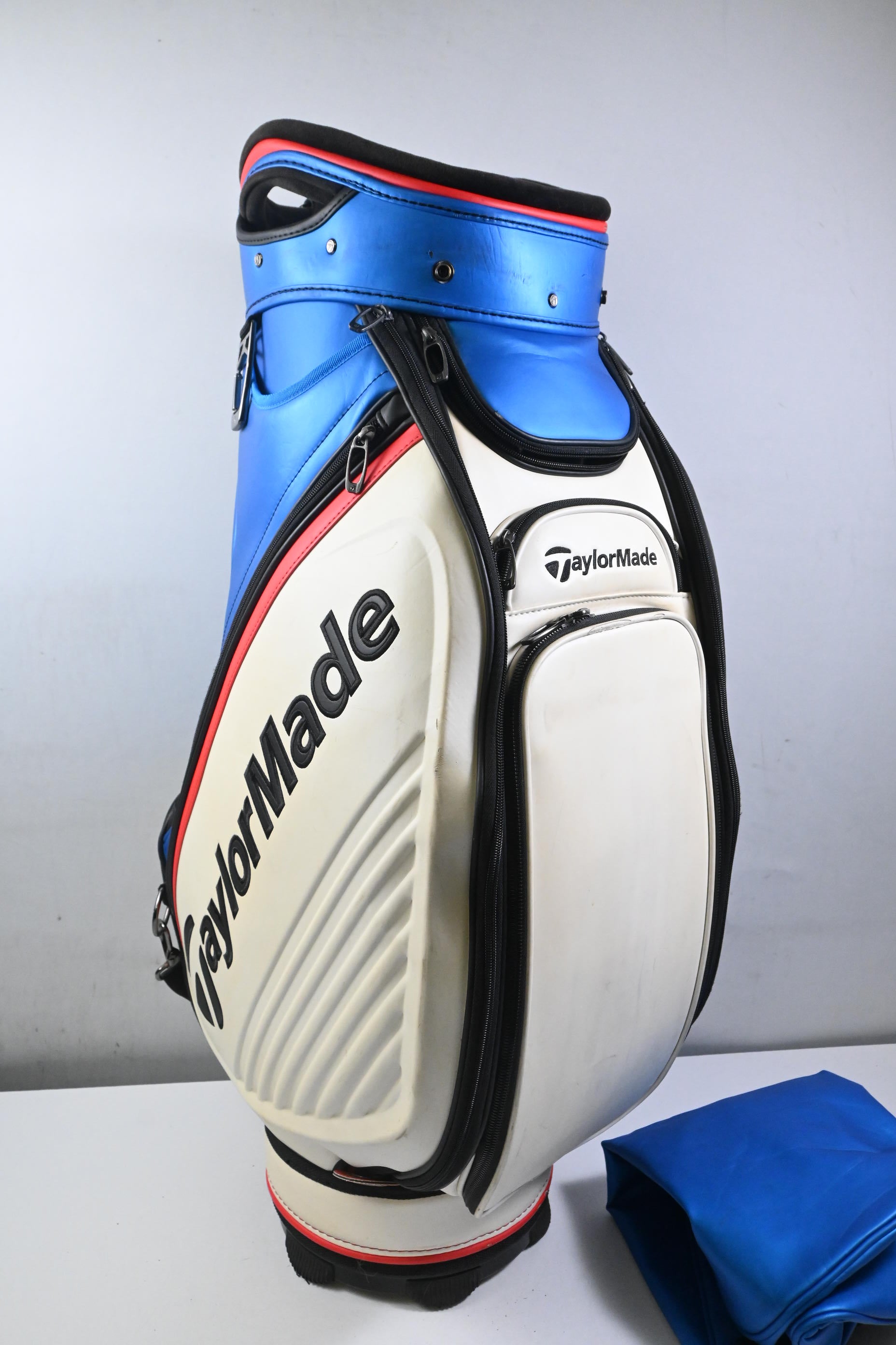 Taylormade Tour Bag / 6-Divider / White, Blue & Red