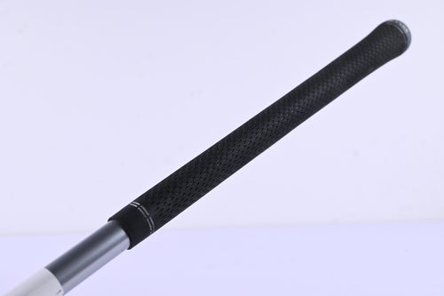 Titleist GT3 Driver / 10 Degree / Regular Flex Fujikura Air Speeder 40 Shaft