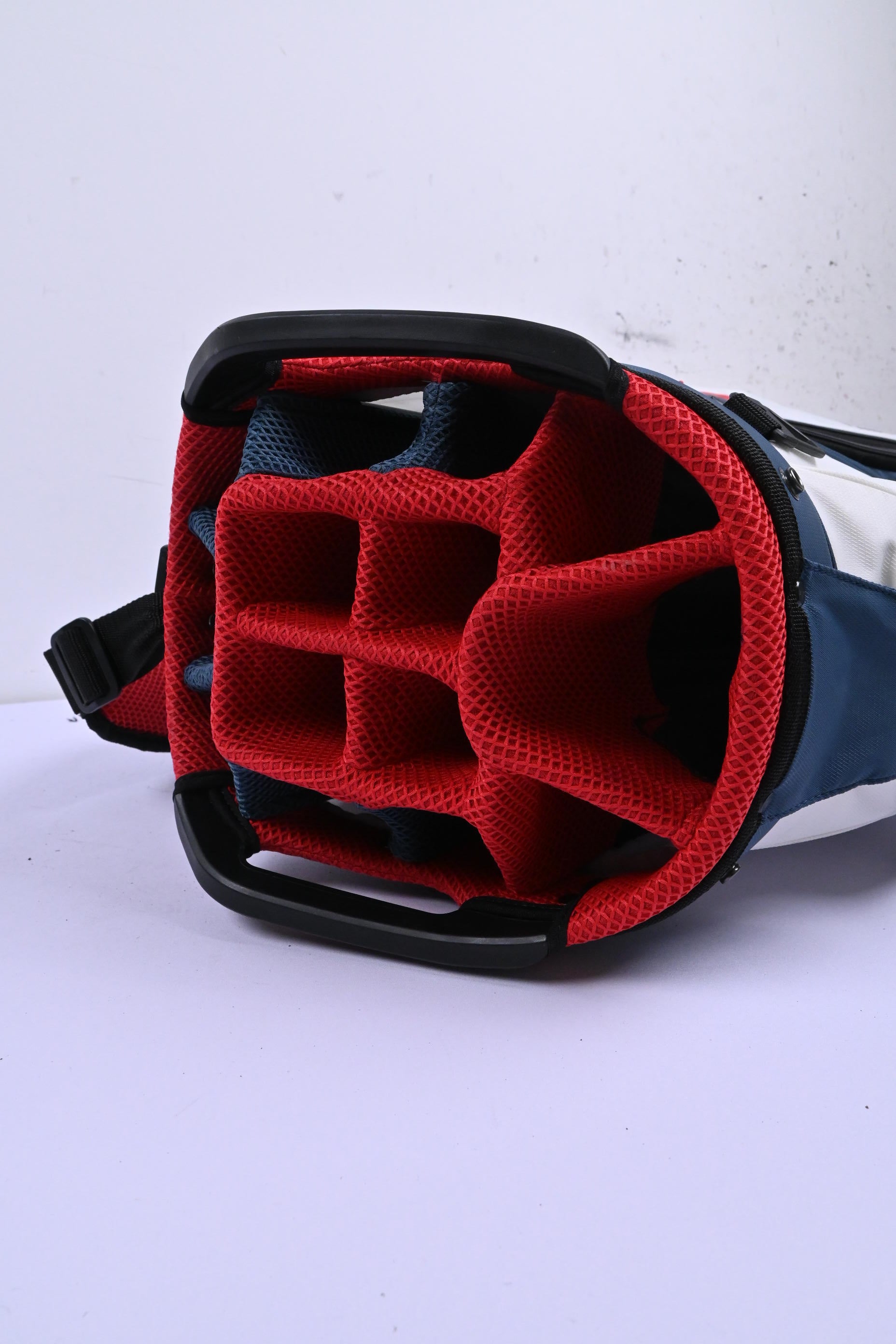 Callaway CHEV 14+ Stand Bag / 14-Way Divider / White, Blue & Red