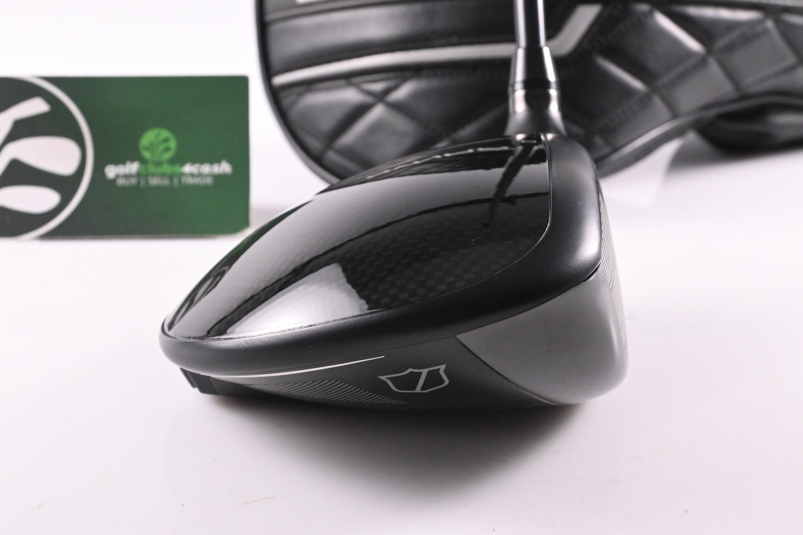 Wilson DYNAPWR 2025 Carbon Driver / 9 Degree / X-Flex Denali Black 60 Shaft