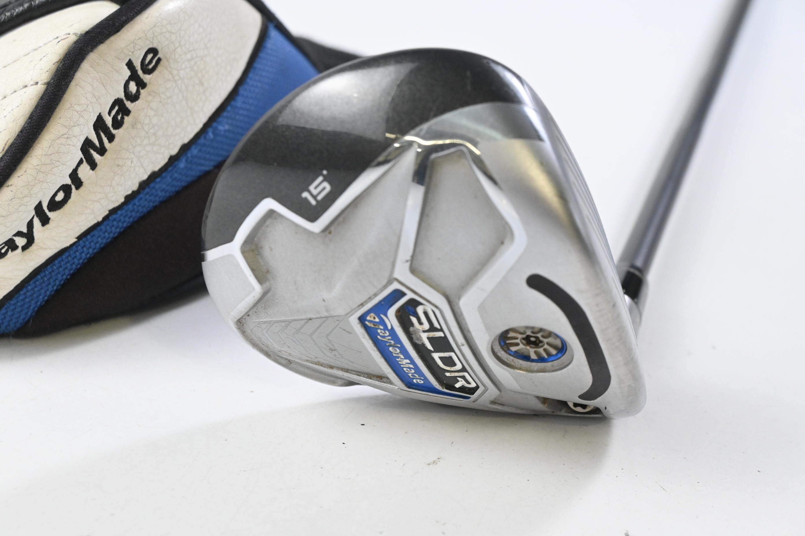 Taylormade SLDR #3 Wood / 15 Degree / Stiff Flex Fujikura Speeder 77 Shaft