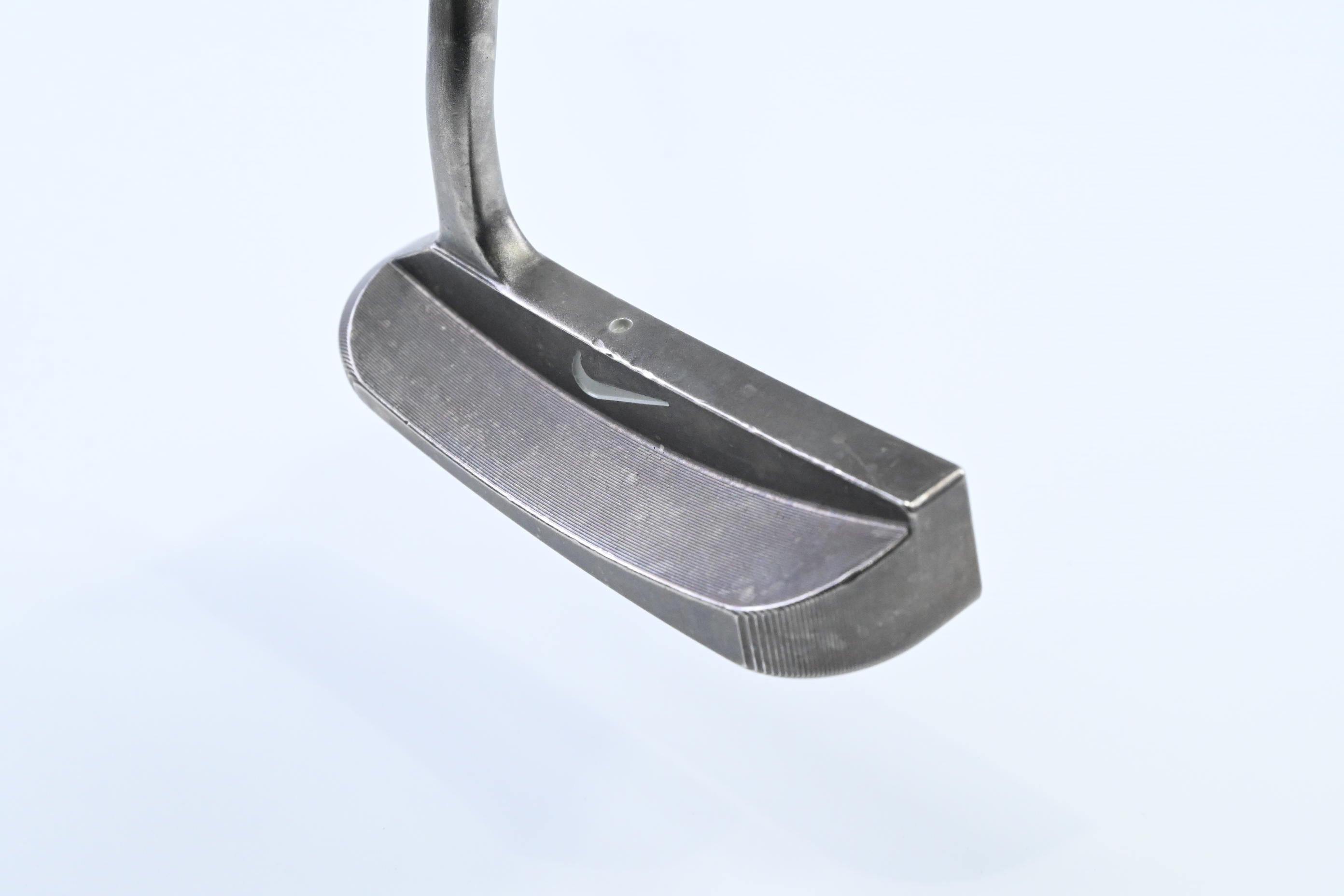 Nike Unitized Retro Putter / 33 Inch