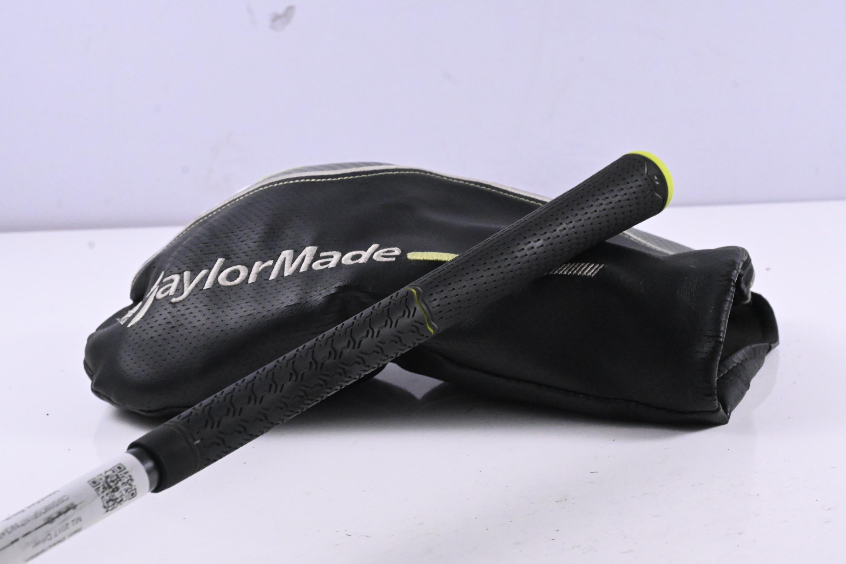 Taylormade M2 2017 Driver / 10.5 Degree / Regular Flex Matrix White Tie X5 55