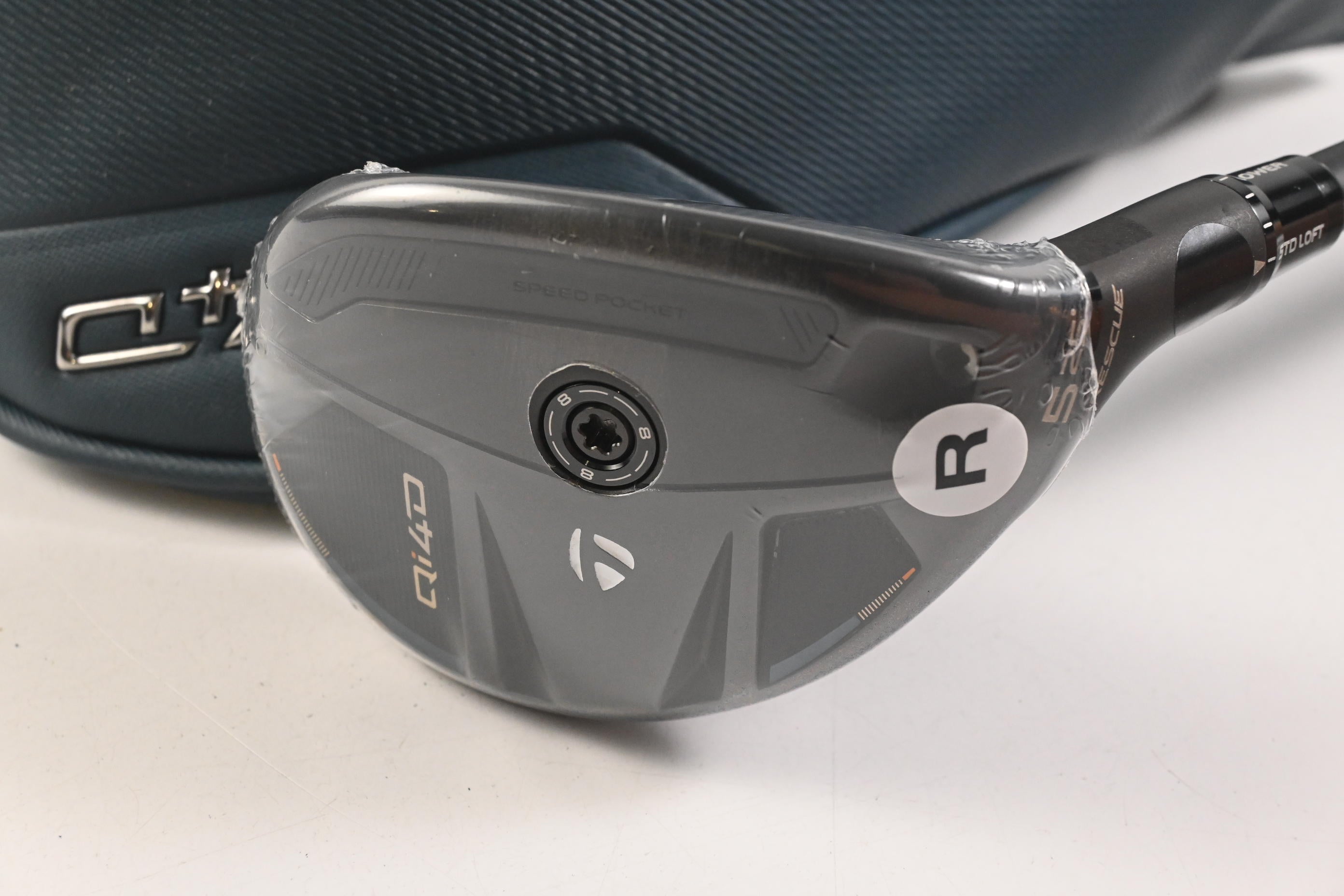 Taylormade Qi4D #5 Hybrid / 26 Degree / Regular Flex REAX By KBS White 65 Shaft