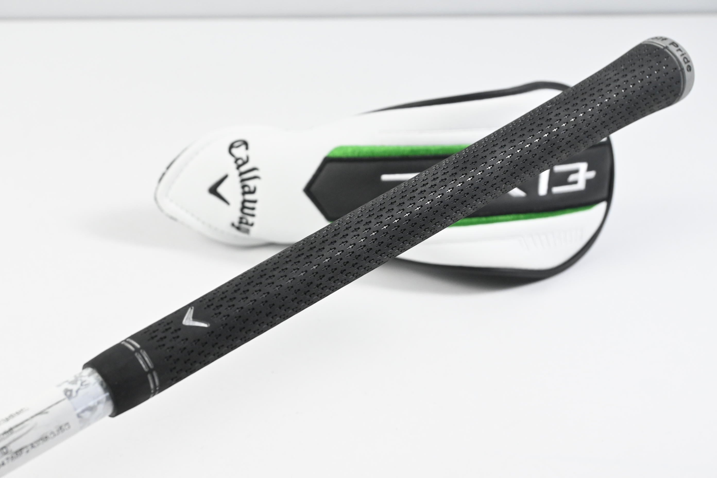Callaway Elyte #4 Hybrid / 21 Degree / Regular Flex Denali Charcoal 60 Shaft