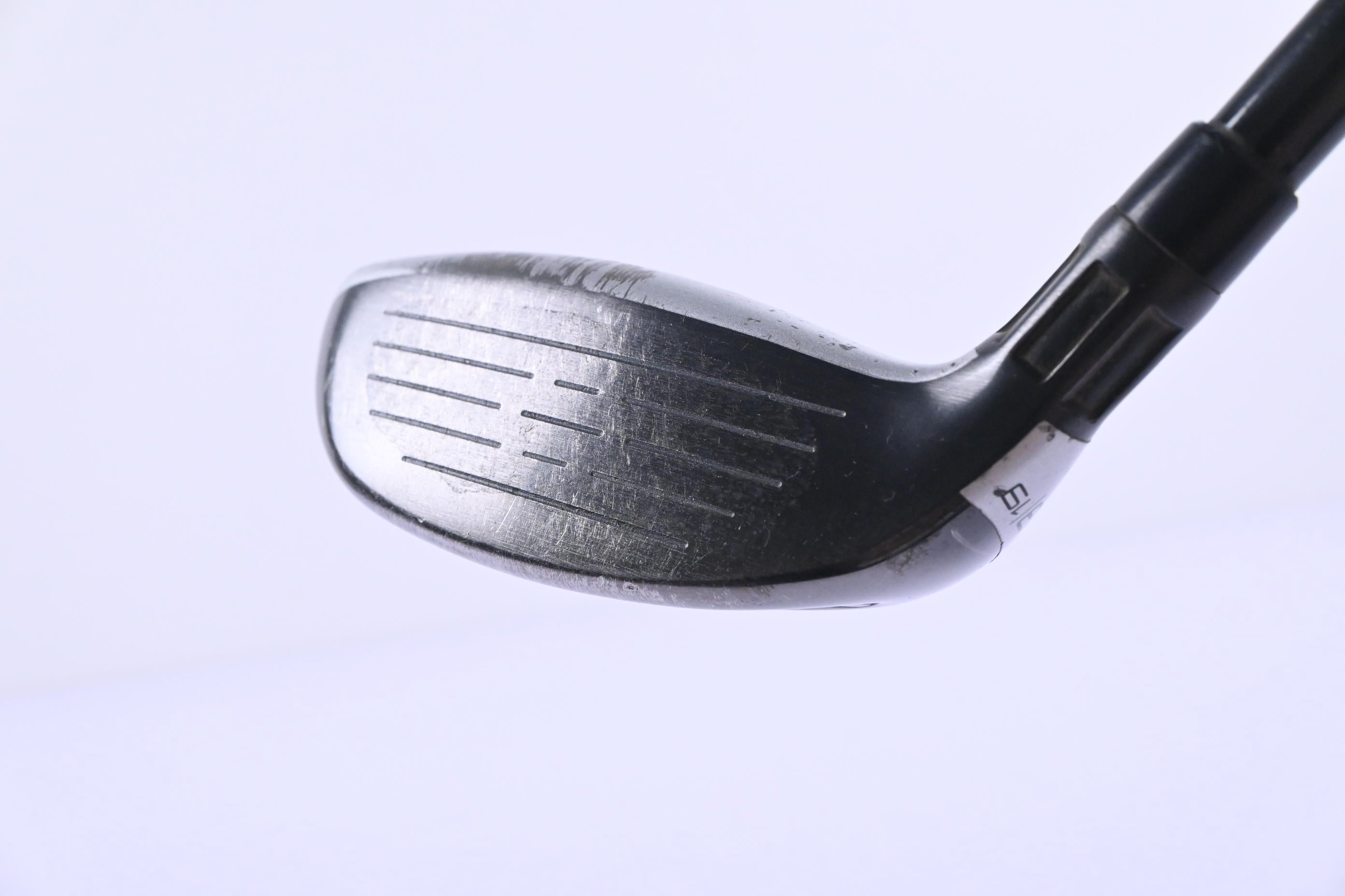 Taylormade M6 #3 Hybrid / 19 Degree / Siff Flex Fujikura Atmos Orange 7