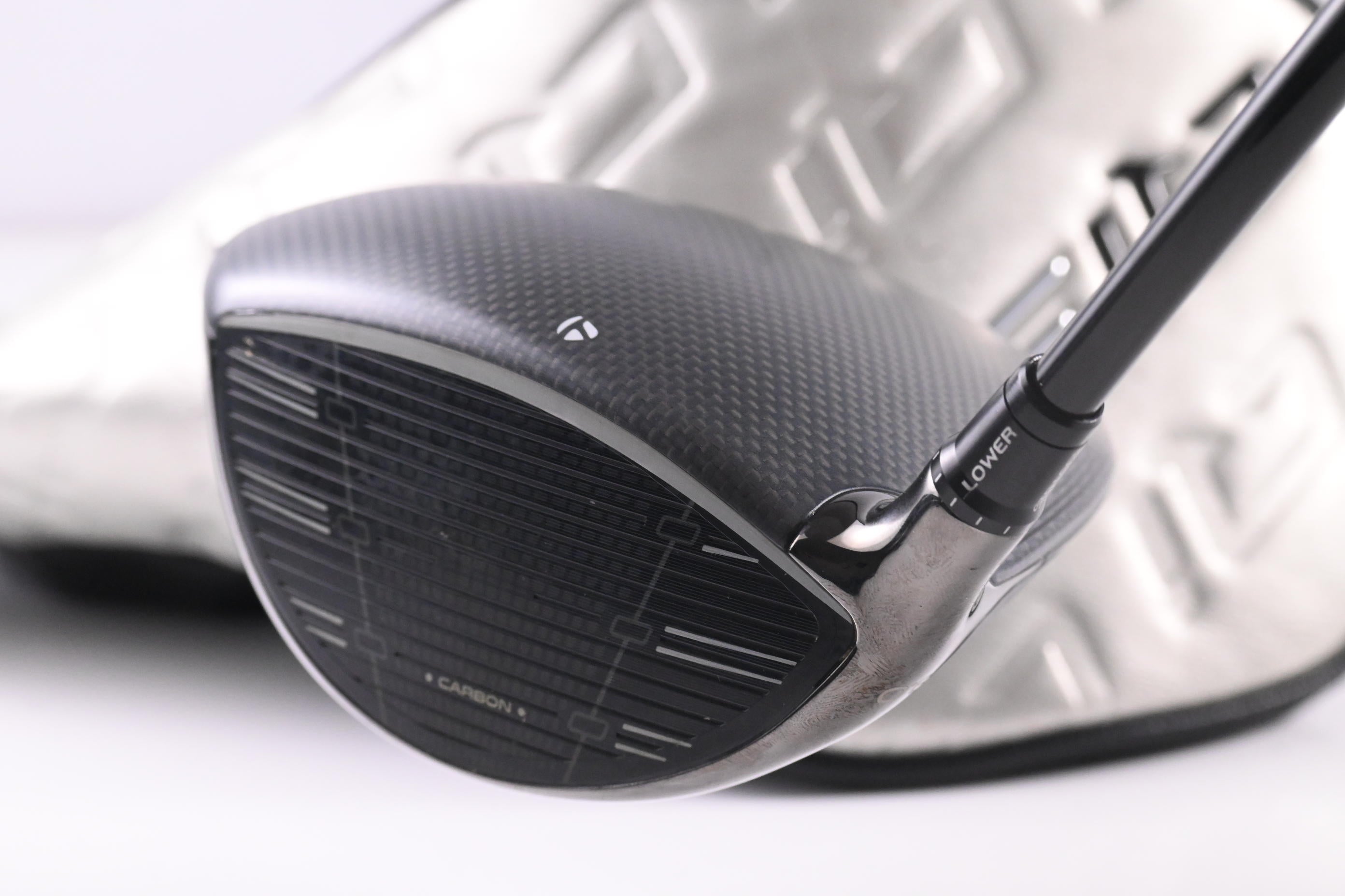 Taylormade Qi35 Driver / 9 Degree / Regular Flex Fujikura Speeder MD 5 Shaft