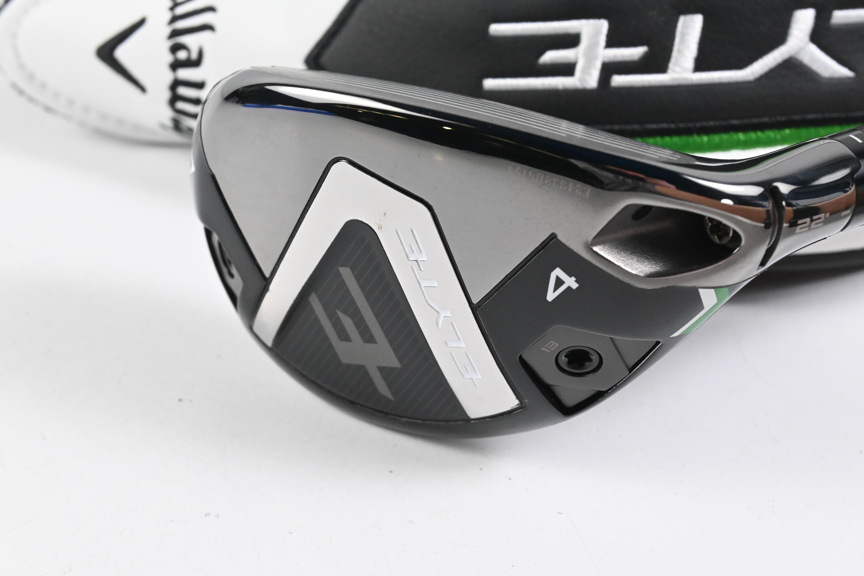 Callaway Elyte X #4 Hybrid / 22 Degree / Stiff Flex Denali Charcoal 70 Shaft