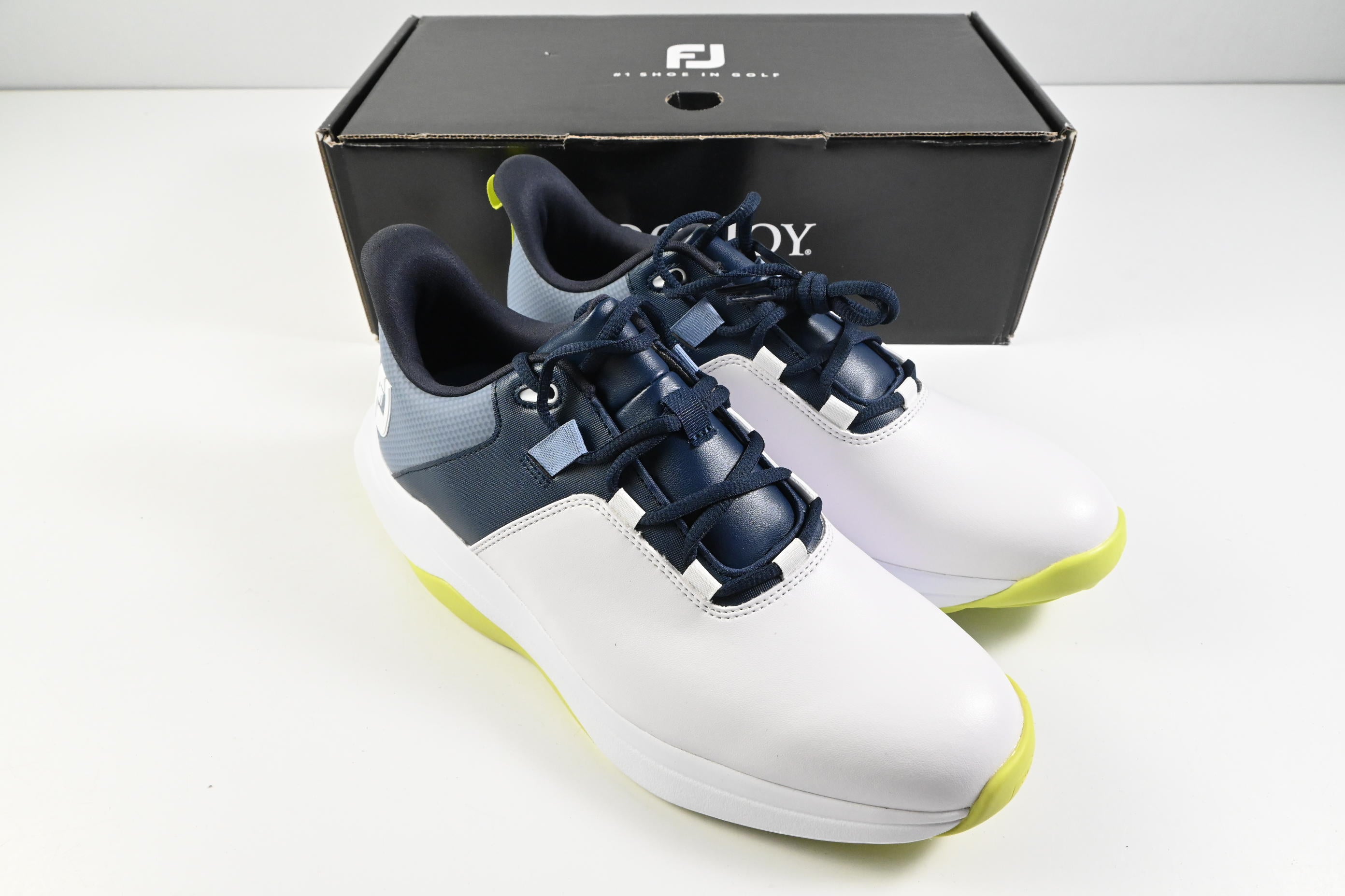 FootJoy ProLite Golf Shoes / Size UK 8.5 / White, Navy