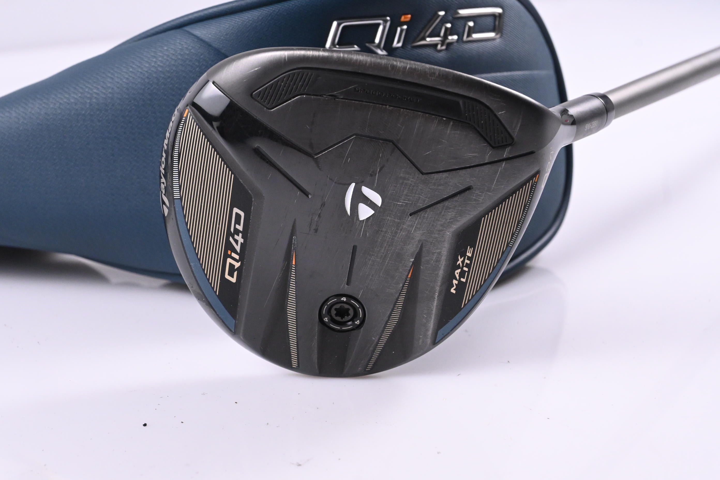 Taylormade Qi4D Max Lite #9 Wood / 24 Degree / Regular Flex Reax 45 Shaft