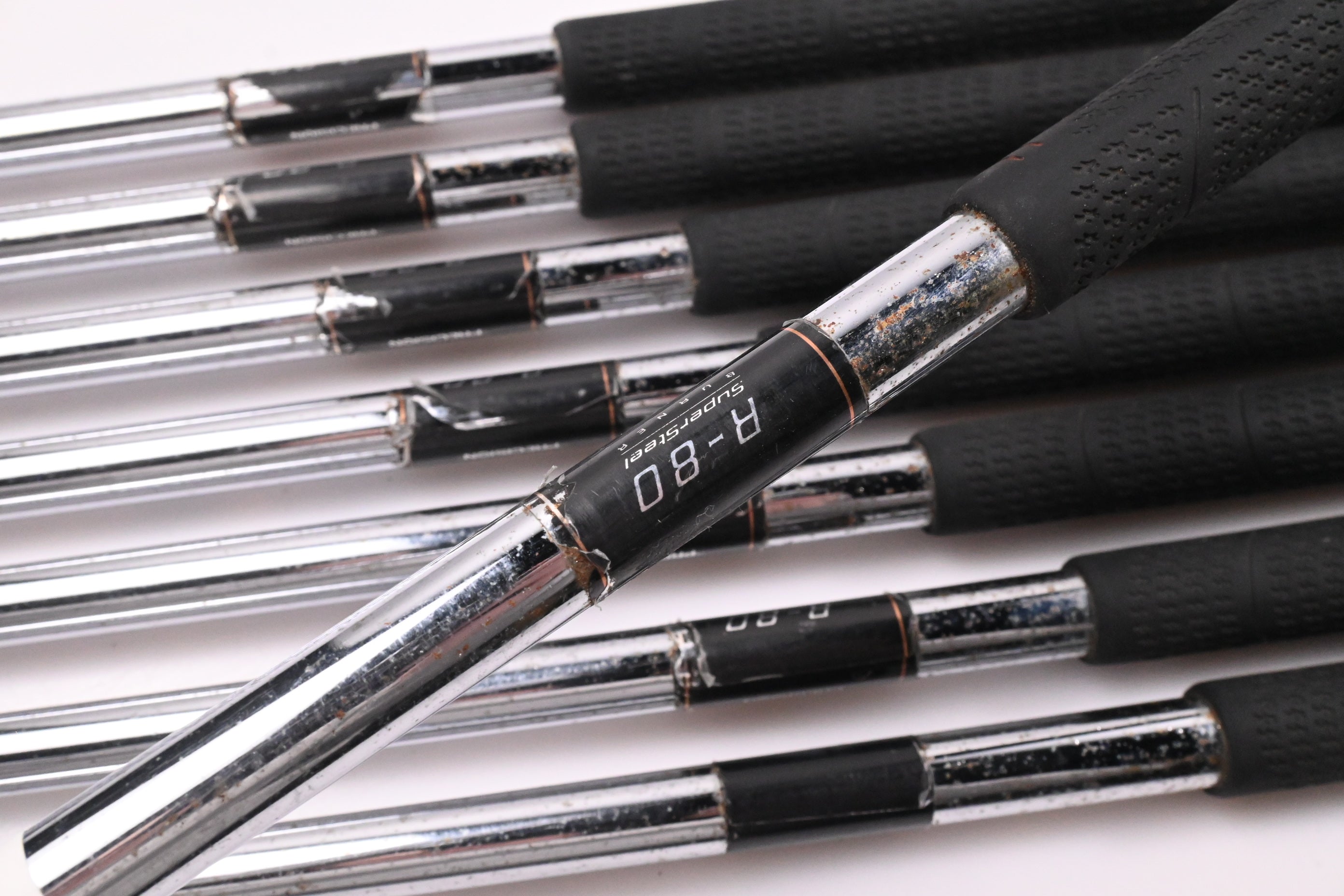 Taylormade Supersteel Irons / 3-PW / Regular Flex Taylormade 80 Shafts