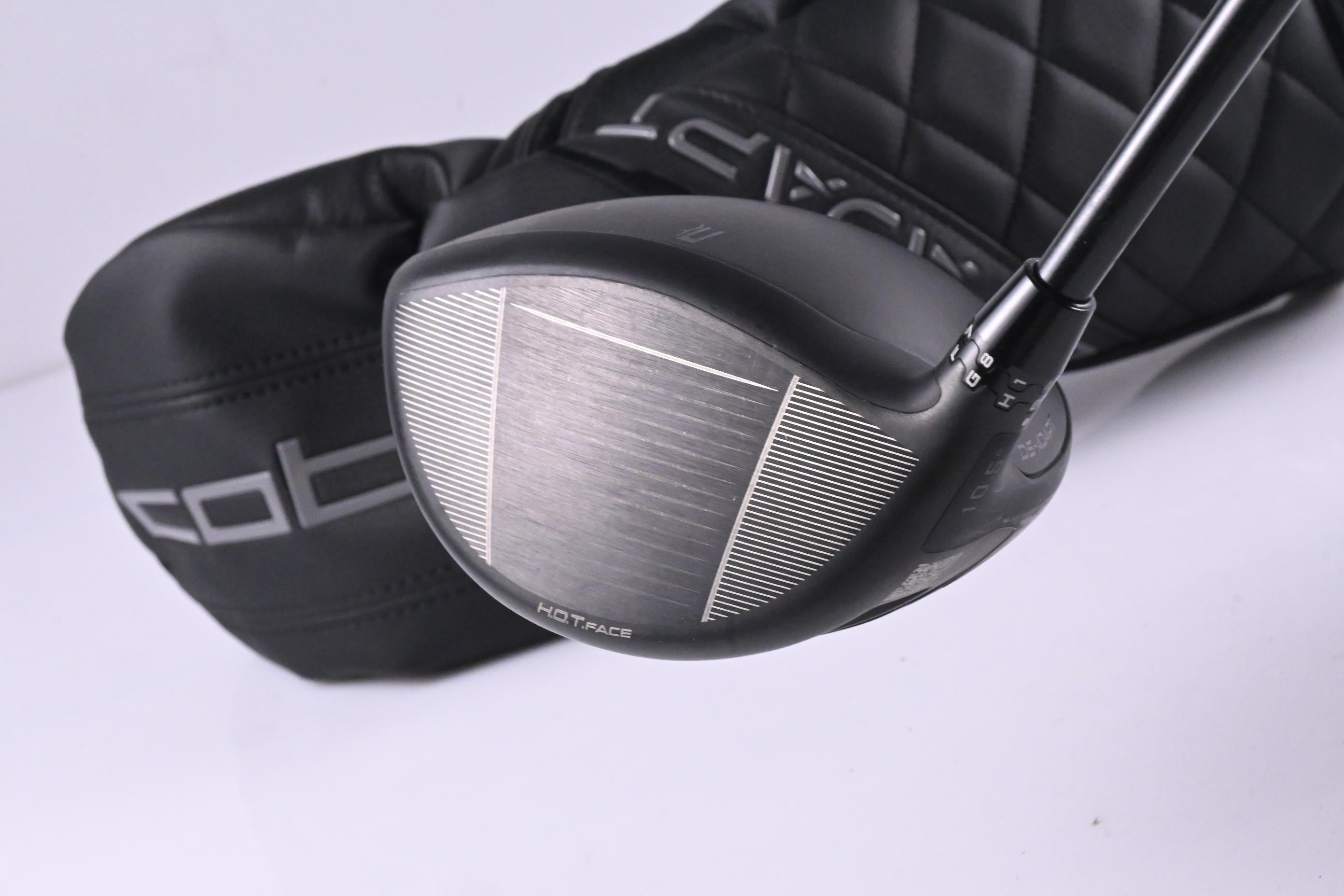 Cobra DS-Adapt LS Driver / 10.5 Degree / X-Flex Denali Black 60 Shaft