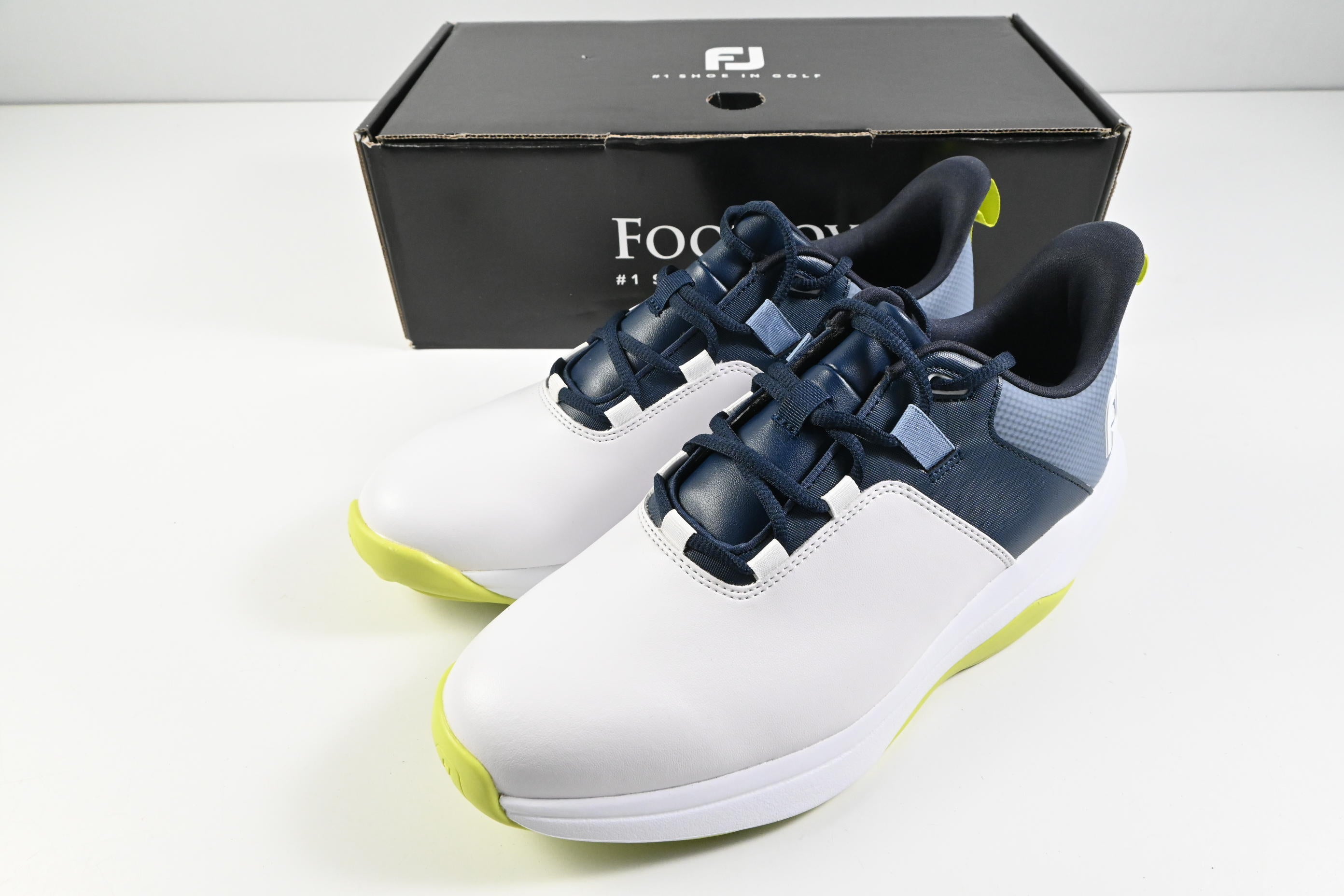 FootJoy ProLite Golf Shoes / Size UK 8.5 / White, Navy