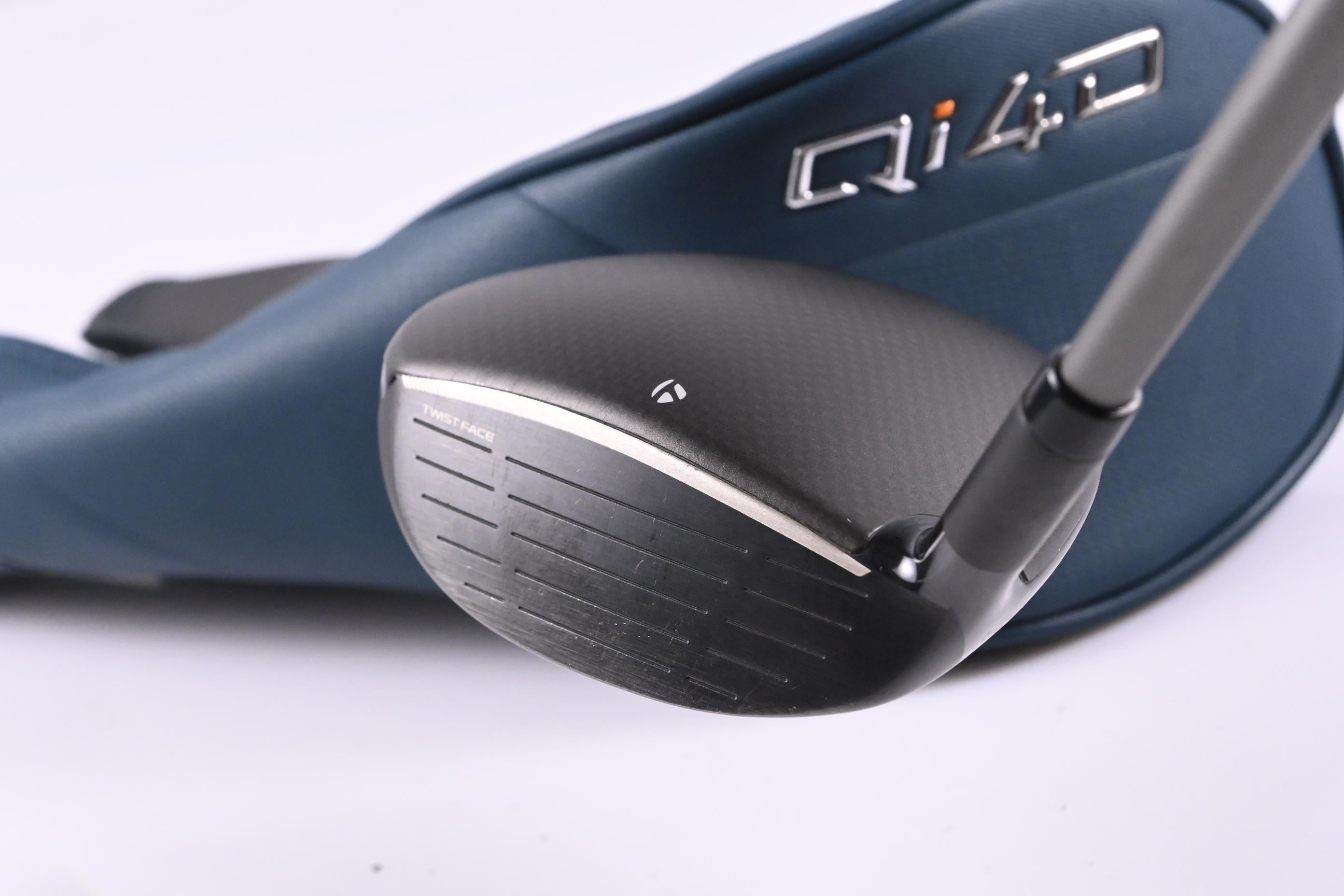 Taylormade Qi4D Max Lite #9 Wood / 24 Degree / Regular Flex Reax 45 Shaft