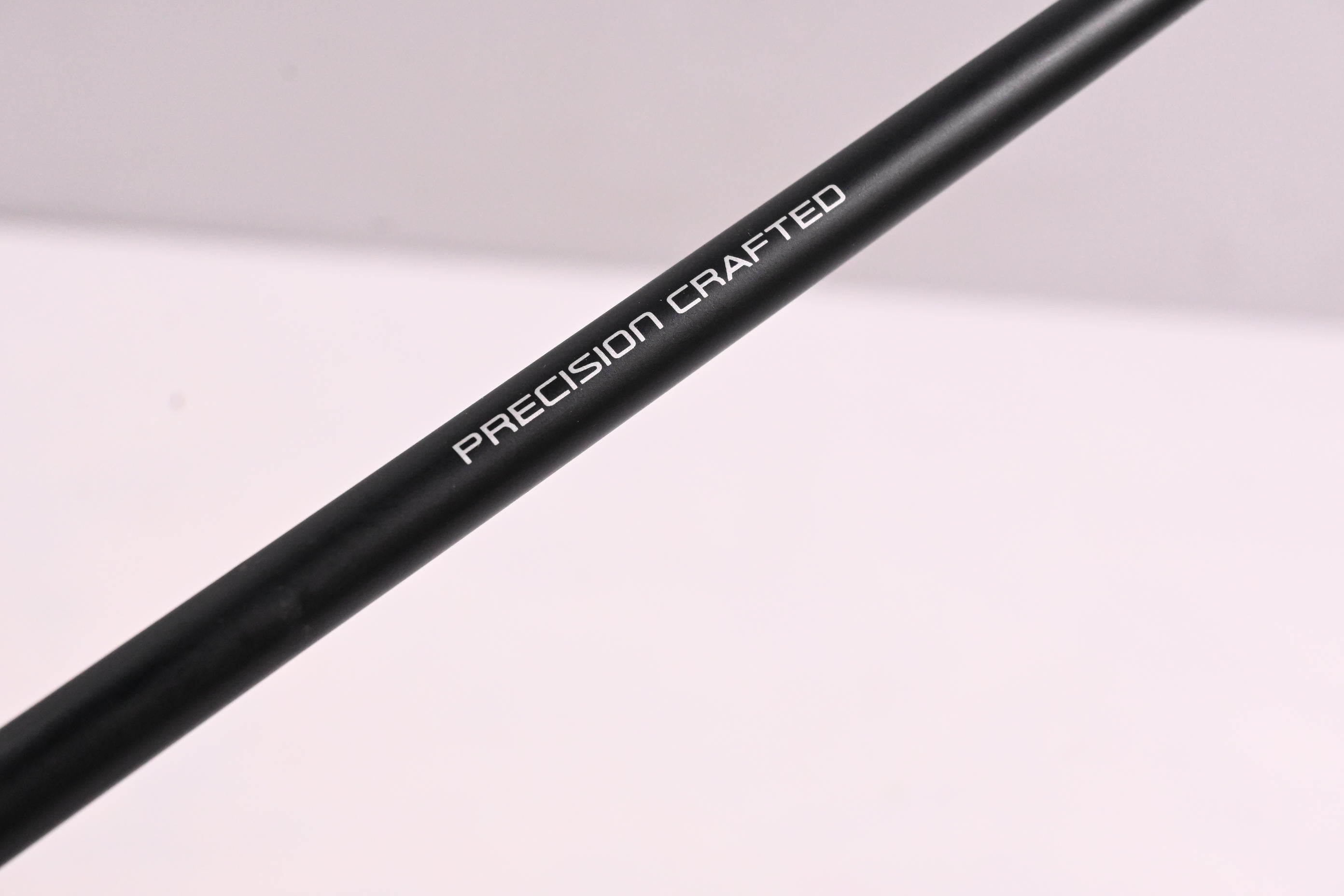 Vanquish 4 Driver Shaft / Regular Flex / Taylormade 2nd Gen