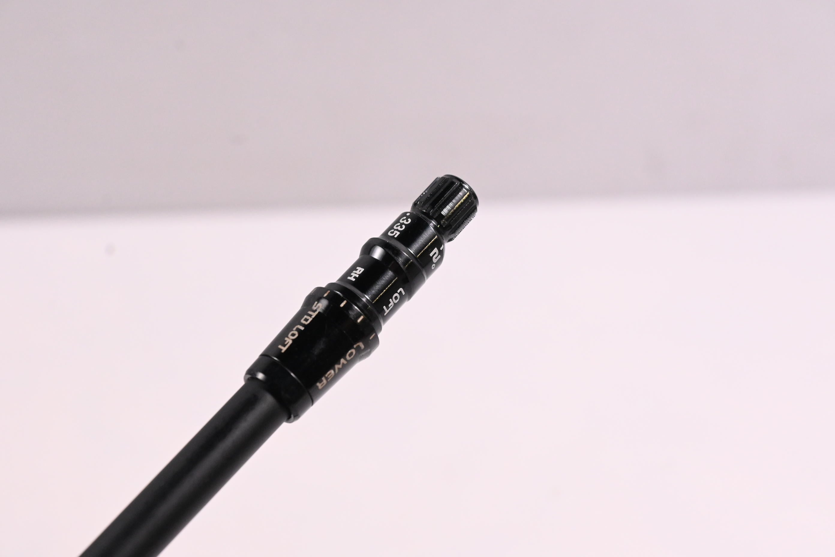 Vanquish 4 Driver Shaft / Regular Flex / Taylormade 2nd Gen