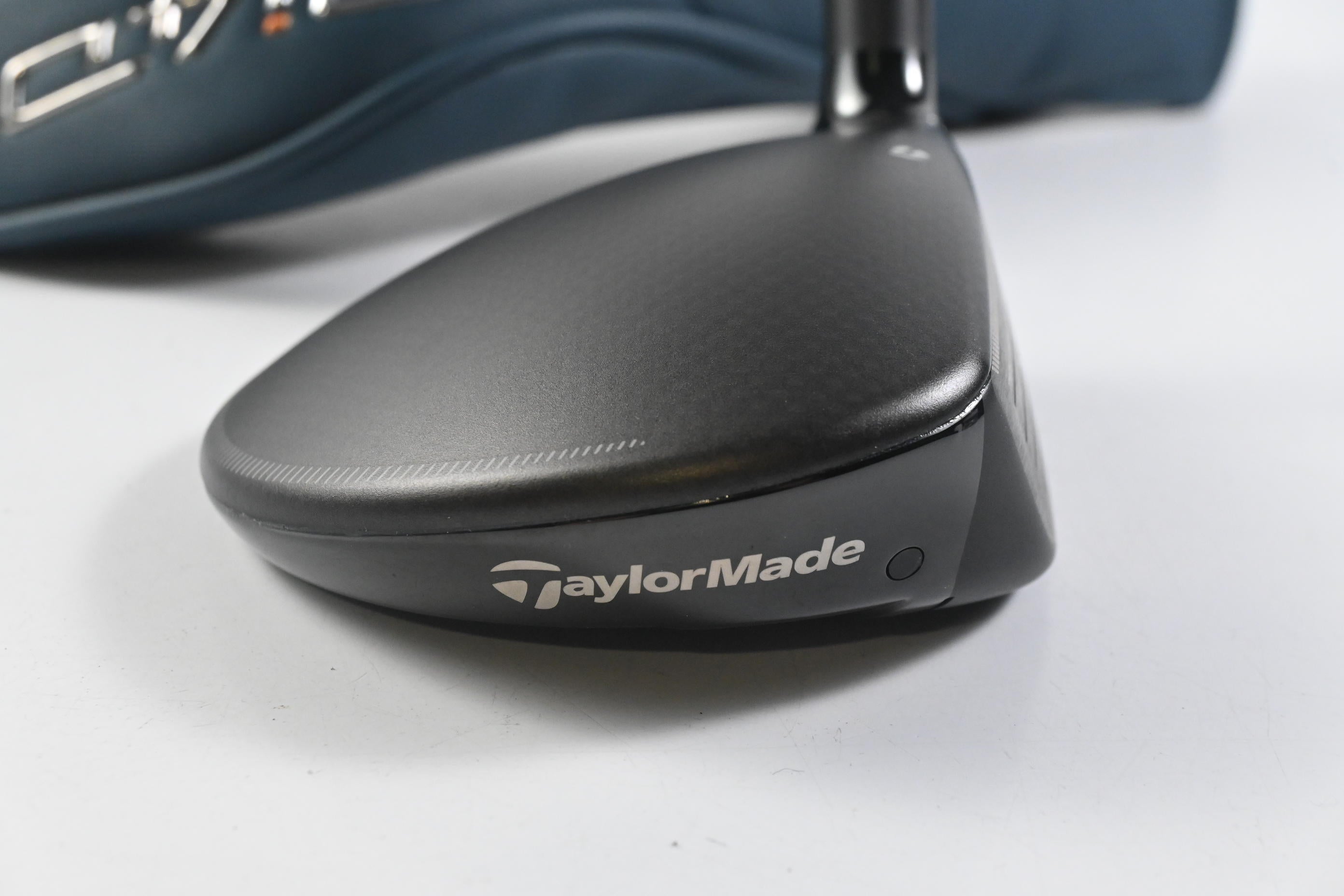 Taylormade Qi4D #3 Wood / 15 Degree / Stiff Flex REAX By KBS White 65 Shaft