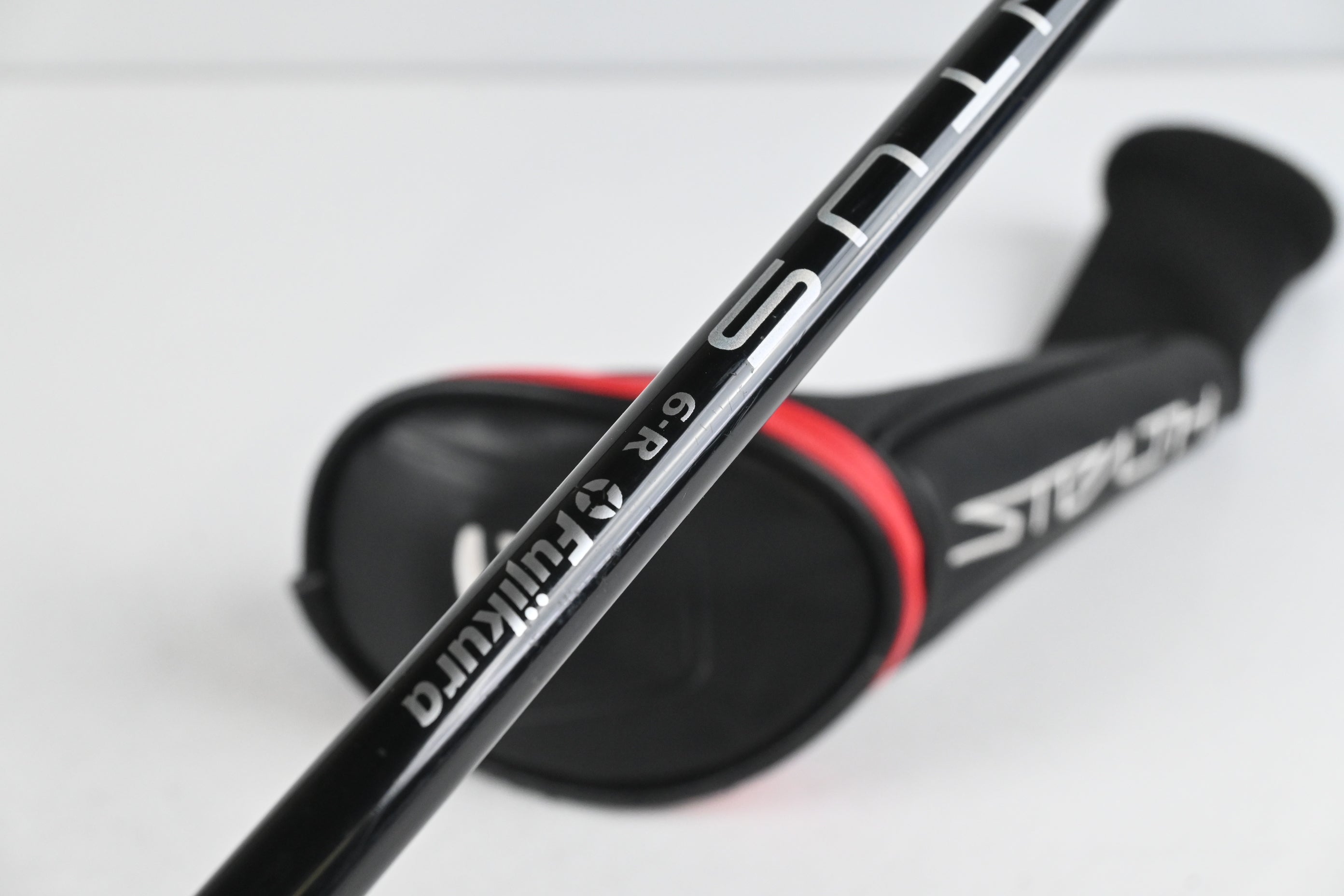 Taylormade Stealth #4 Hybrid / 22 Degree / Regular Flex Ventus Red 6 Shaft
