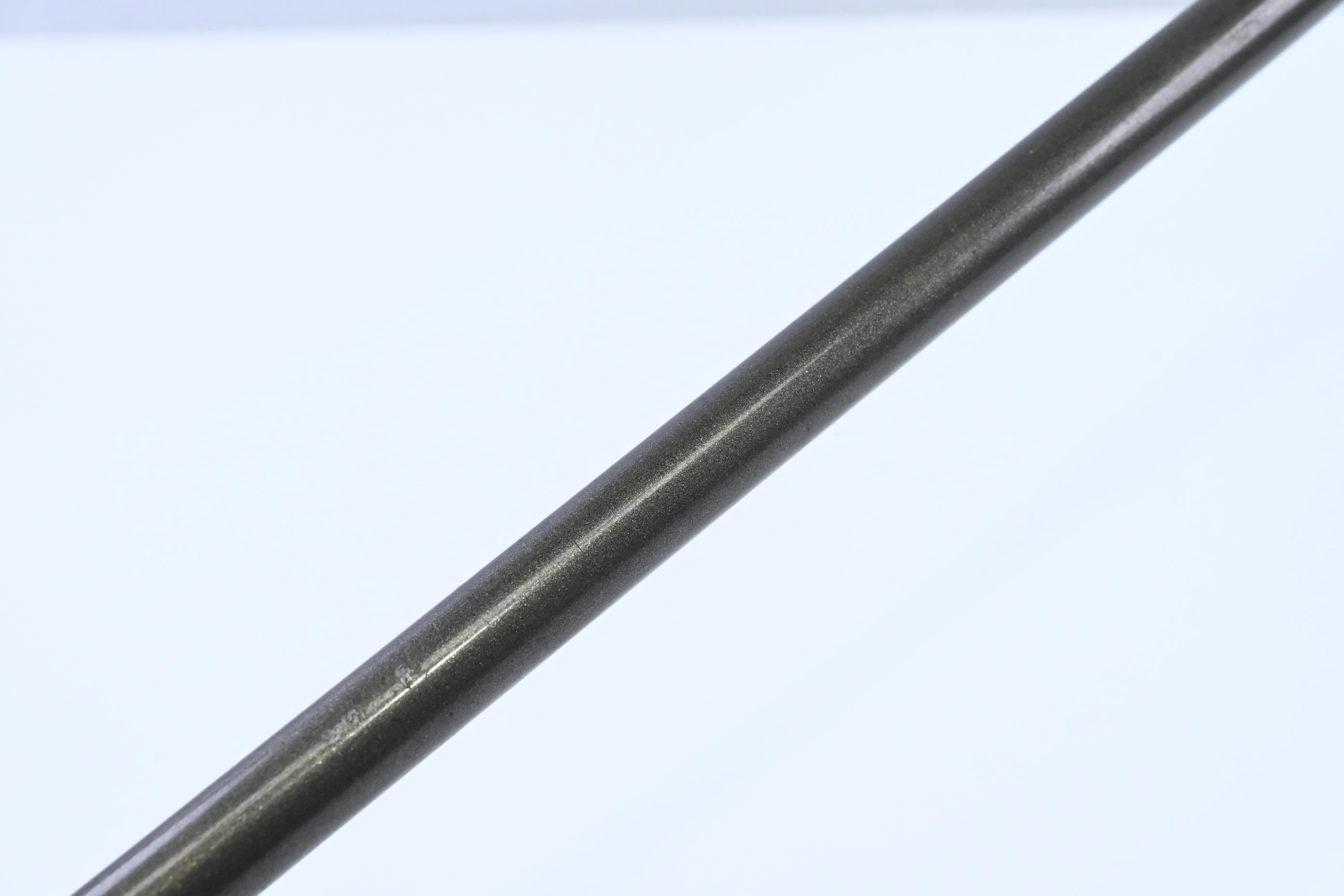 Taylormade Mid Tour #3 Wood / 17 Degree / Regular Flex Graphite Shaft