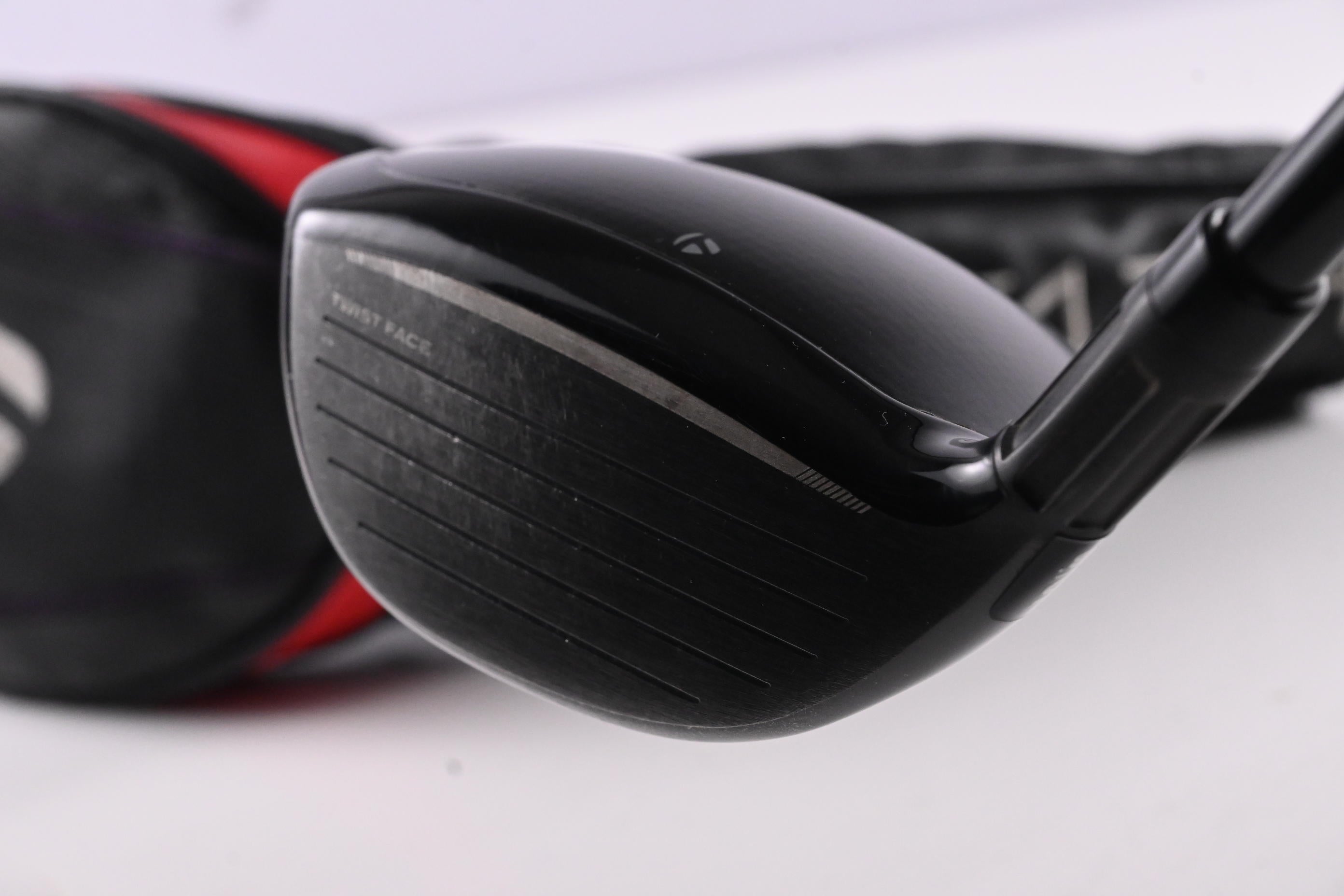 Taylormade Stealth #5 Wood / 18 Degree / Stiff Flex Fujikura Ventus Red 6 Shaft