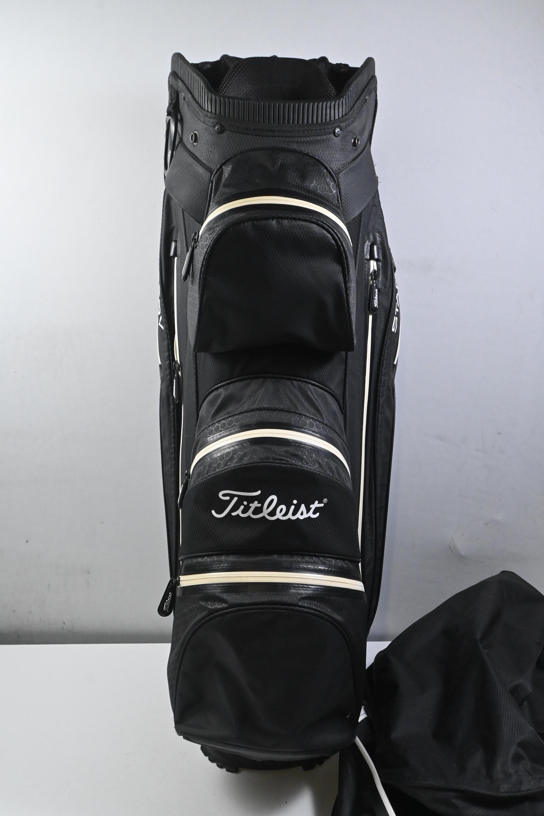Titleist StaDry Cart Bag / 14-Way Divider / Black & White