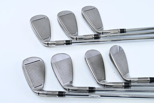 Taylormade M2 2017 Irons / 5-PW+AW / Regular Flex Reax Steel 88 Shafts