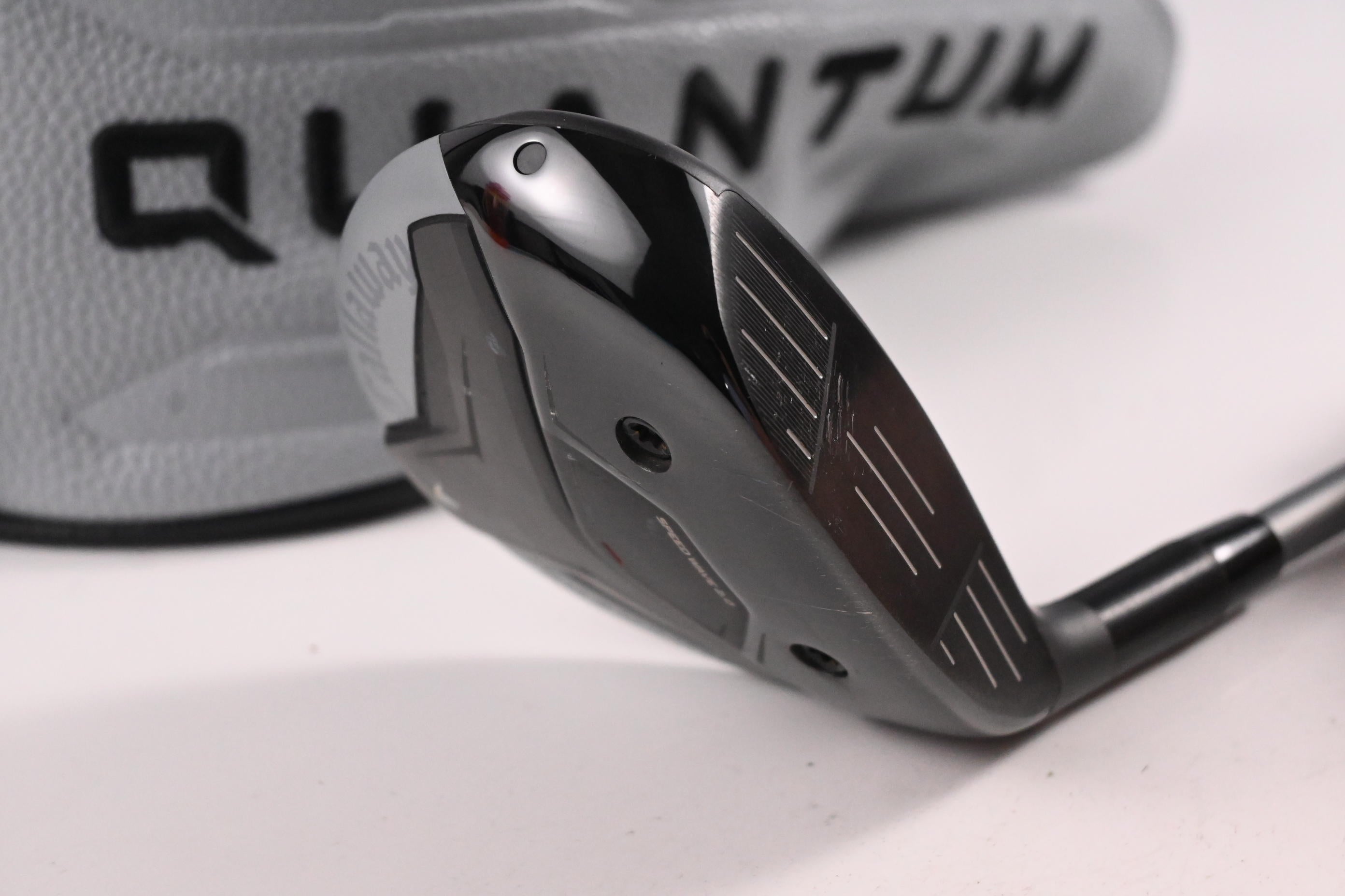 Callaway Quantum Max #7 Wood / 21 Degree / Regular Flex Denali Silver 60 Shaft