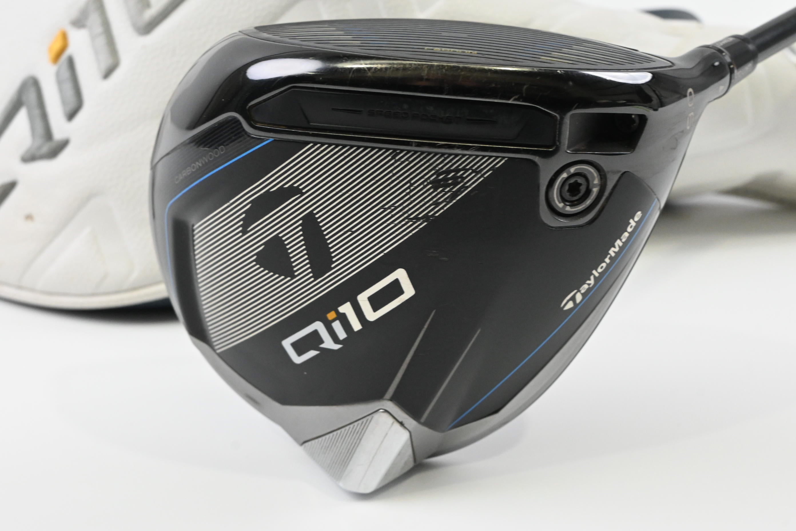 Taylormade Qi10 Driver / 9 Degree / Regular Flex Fujikura Ventus TR Blue 5