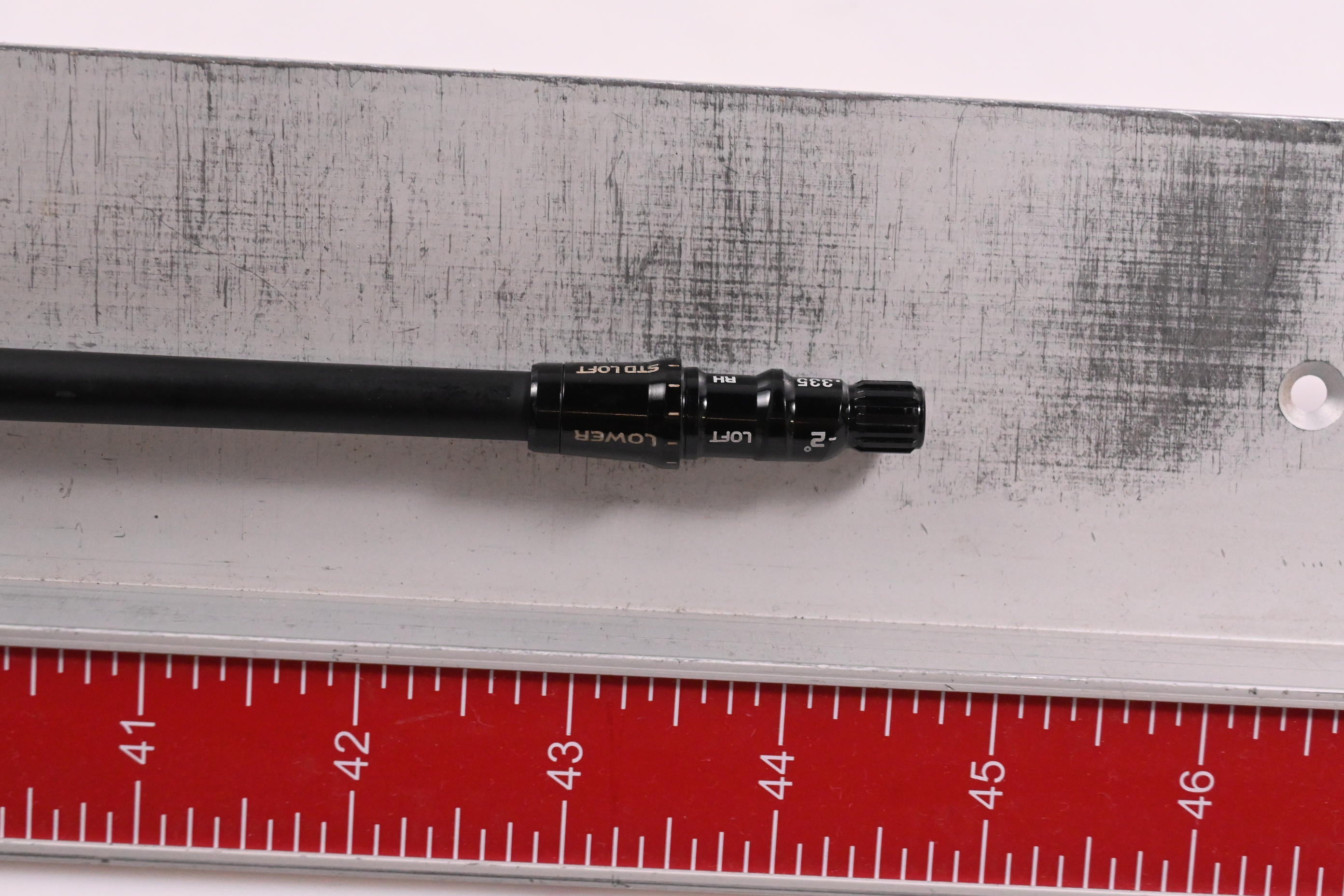 Vanquish 4 Driver Shaft / Regular Flex / Taylormade 2nd Gen
