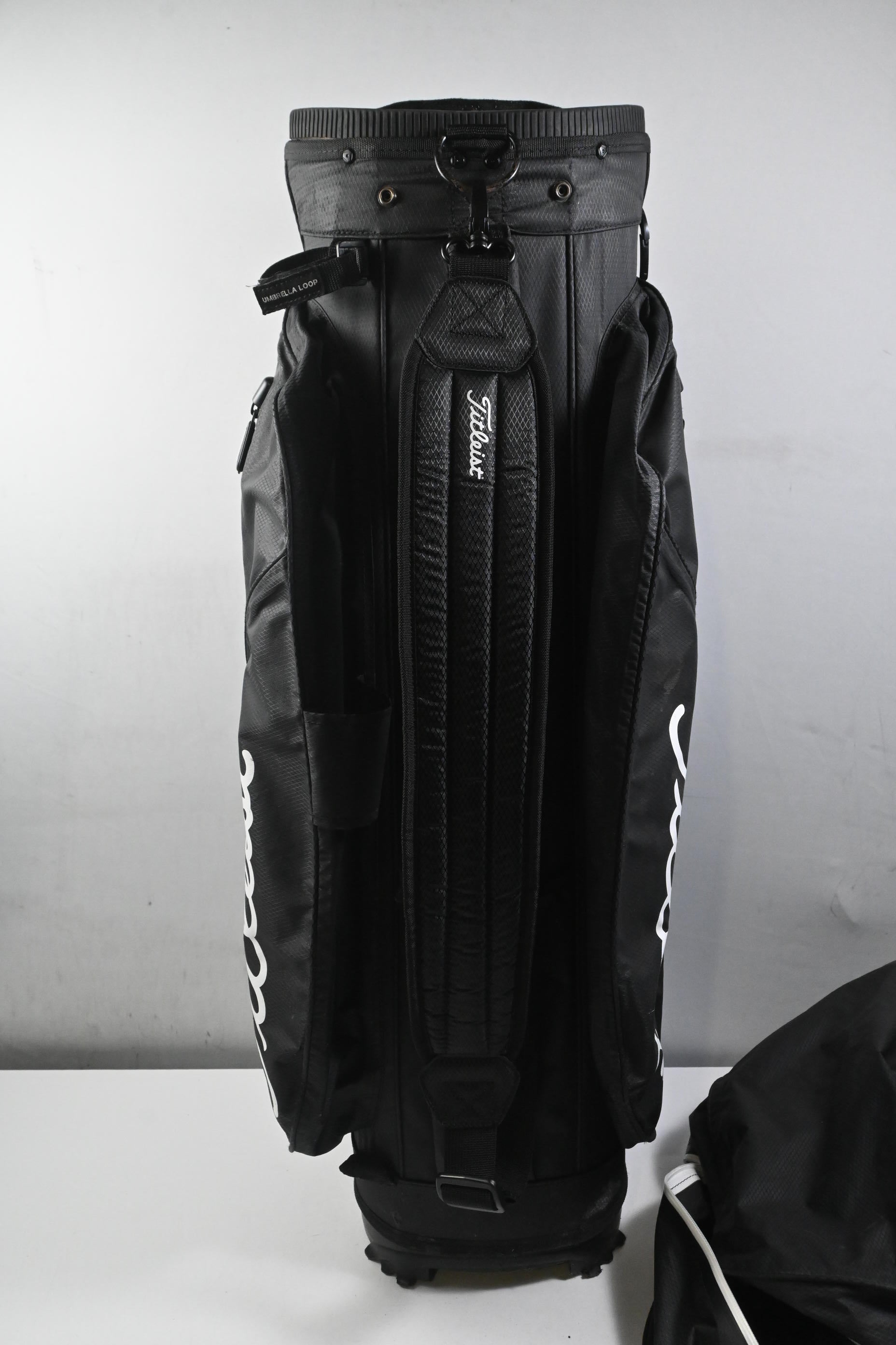 Titleist StaDry Cart Bag / 14-Way Divider / Black & White