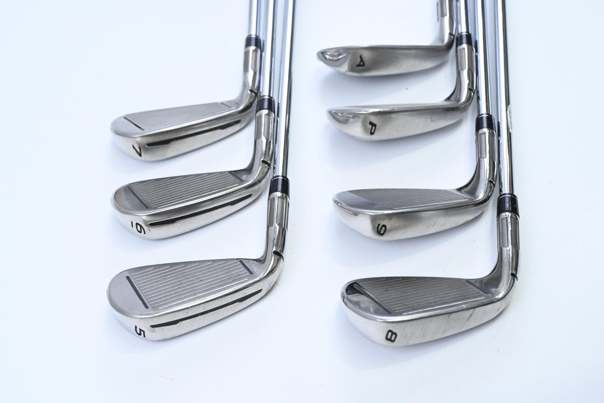 Taylormade M2 2017 Irons / 5-PW+AW / Regular Flex Reax Steel 88 Shafts