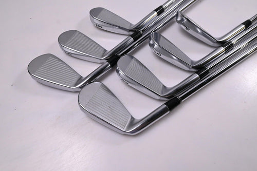 Srixon ZX7 Irons / 4-PW / Stiff Flex N.S.Pro Modus³ Tour 120 Shafts