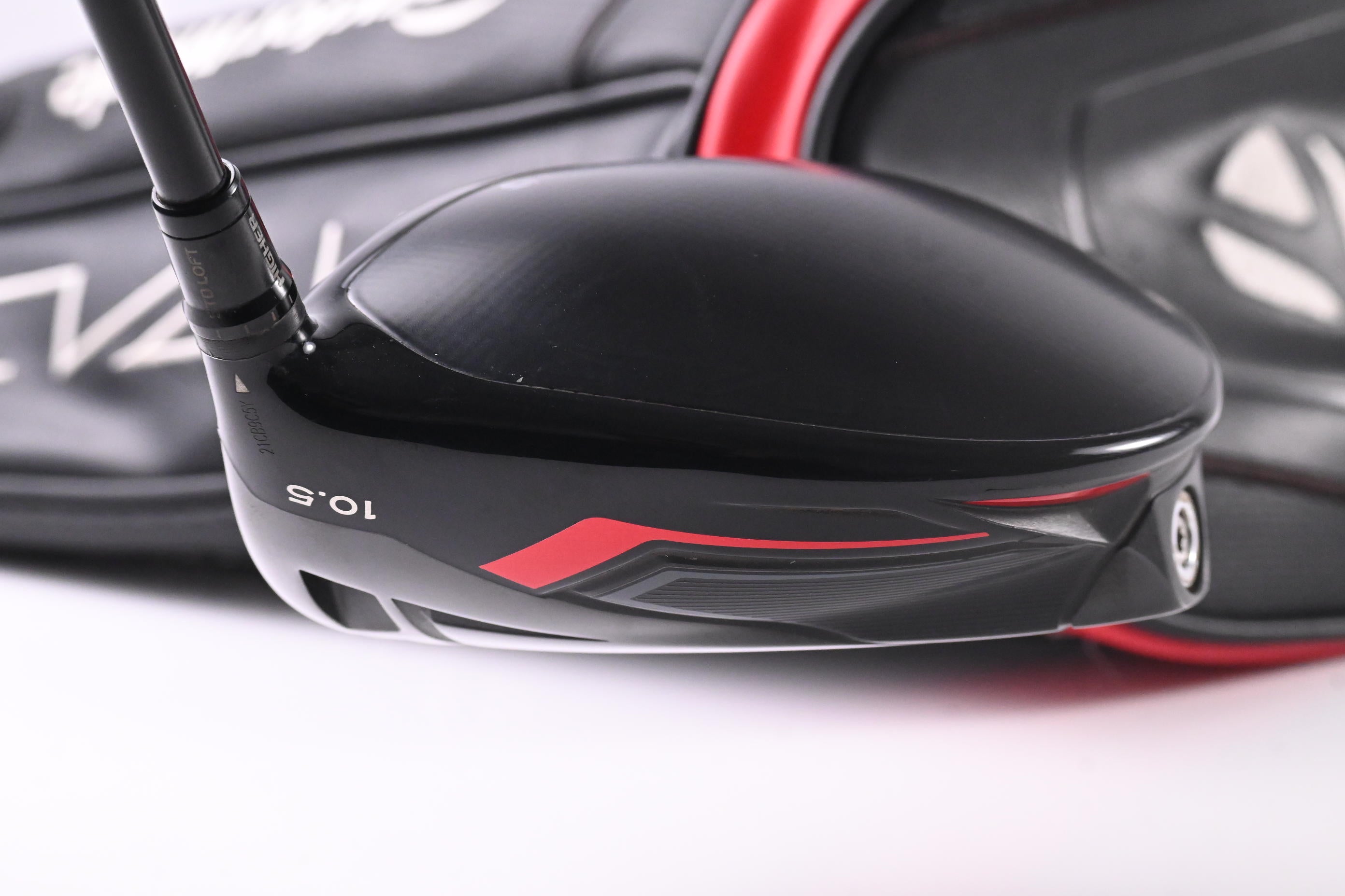 Taylormade Stealth Driver / 10.5 Degree / Regular Flex Fujikura Ventus Red 5