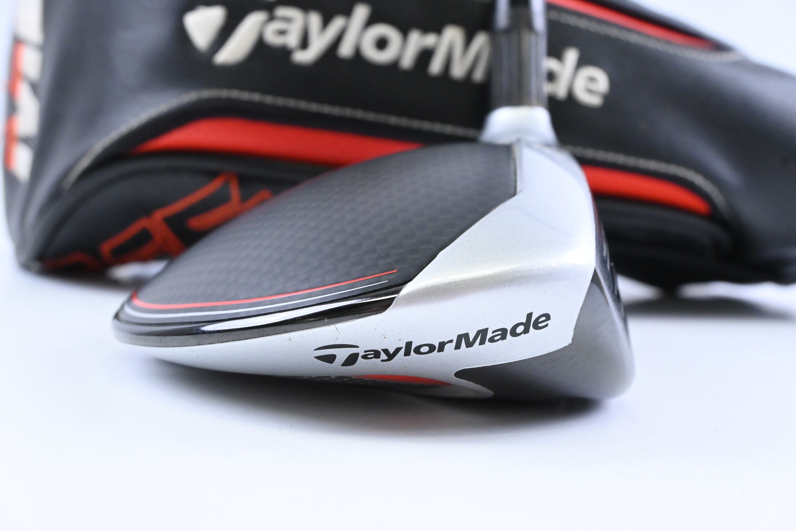 Taylormade M6 #3 Wood / 15 Degree / Regular Flex Fujikura Atmos Orange 5 Shaft