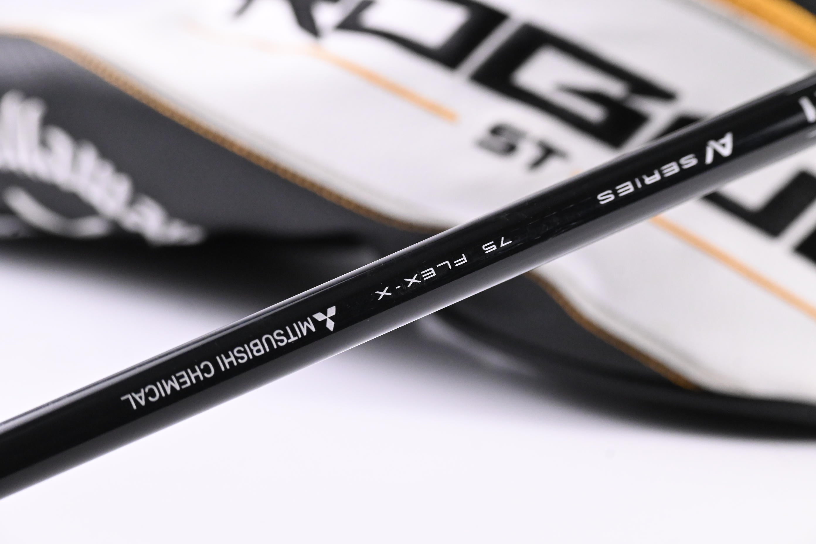 Callaway Rogue ST MAX LS Driver / 10.5 Degree / X-Flex Tensei AV White 75 Shaft