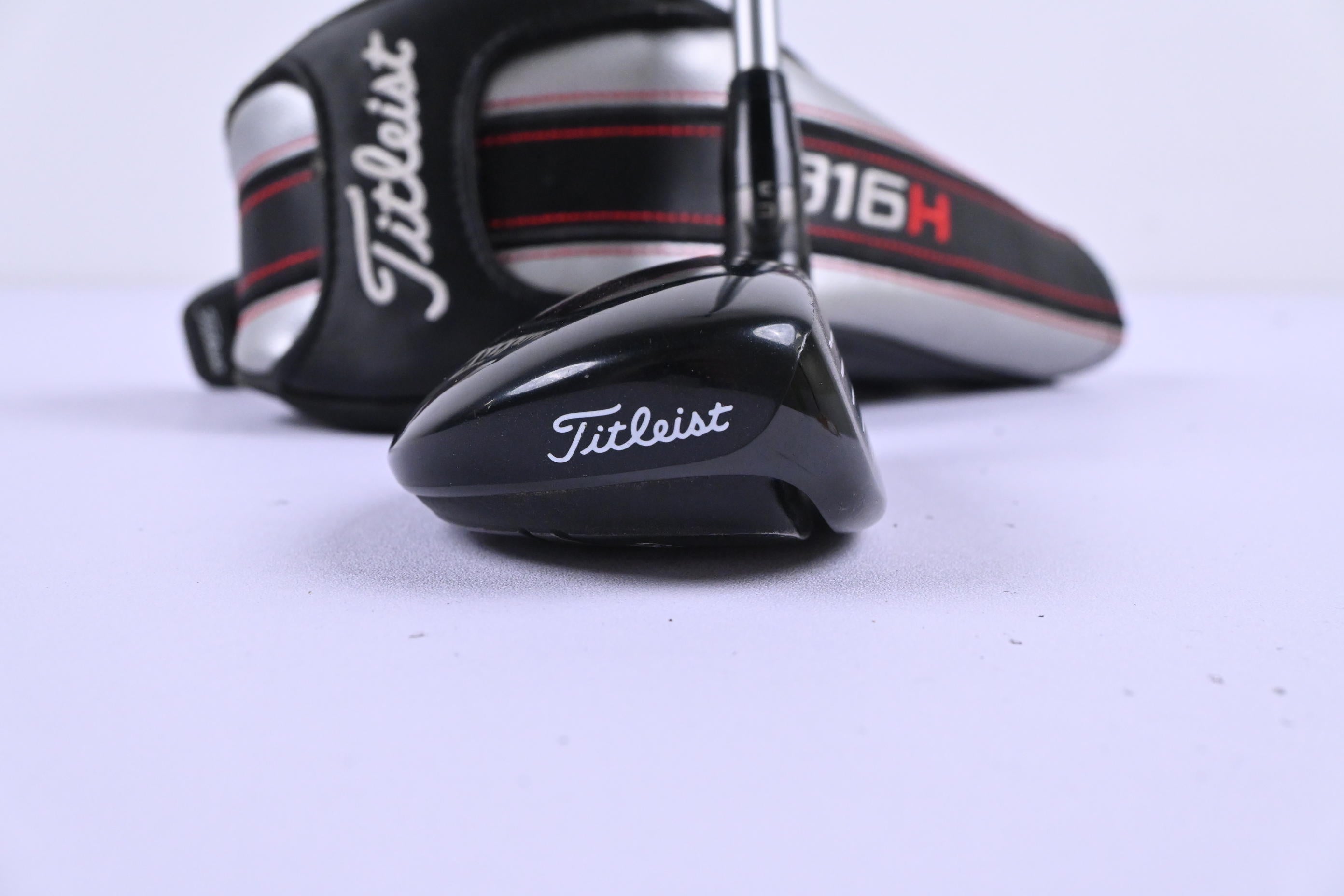 Titleist 915H #2 Hybrid / 18 Degree / X-Flex Diamana S+ 70 Blue Shaft