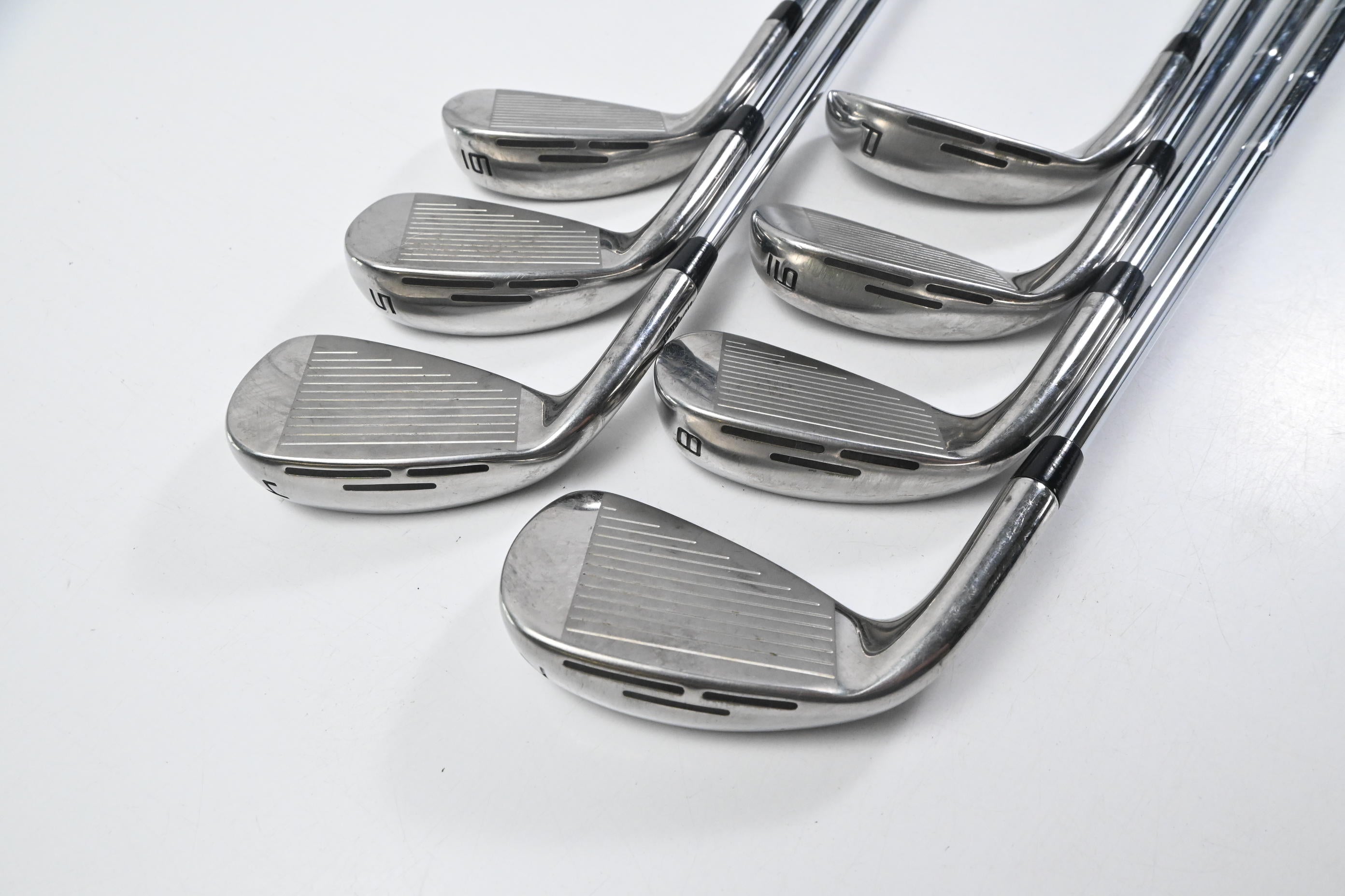 Wilson Dynapower 2023 Irons / 4-PW / Stiff Flex Dynamic Gold S300 Shafts