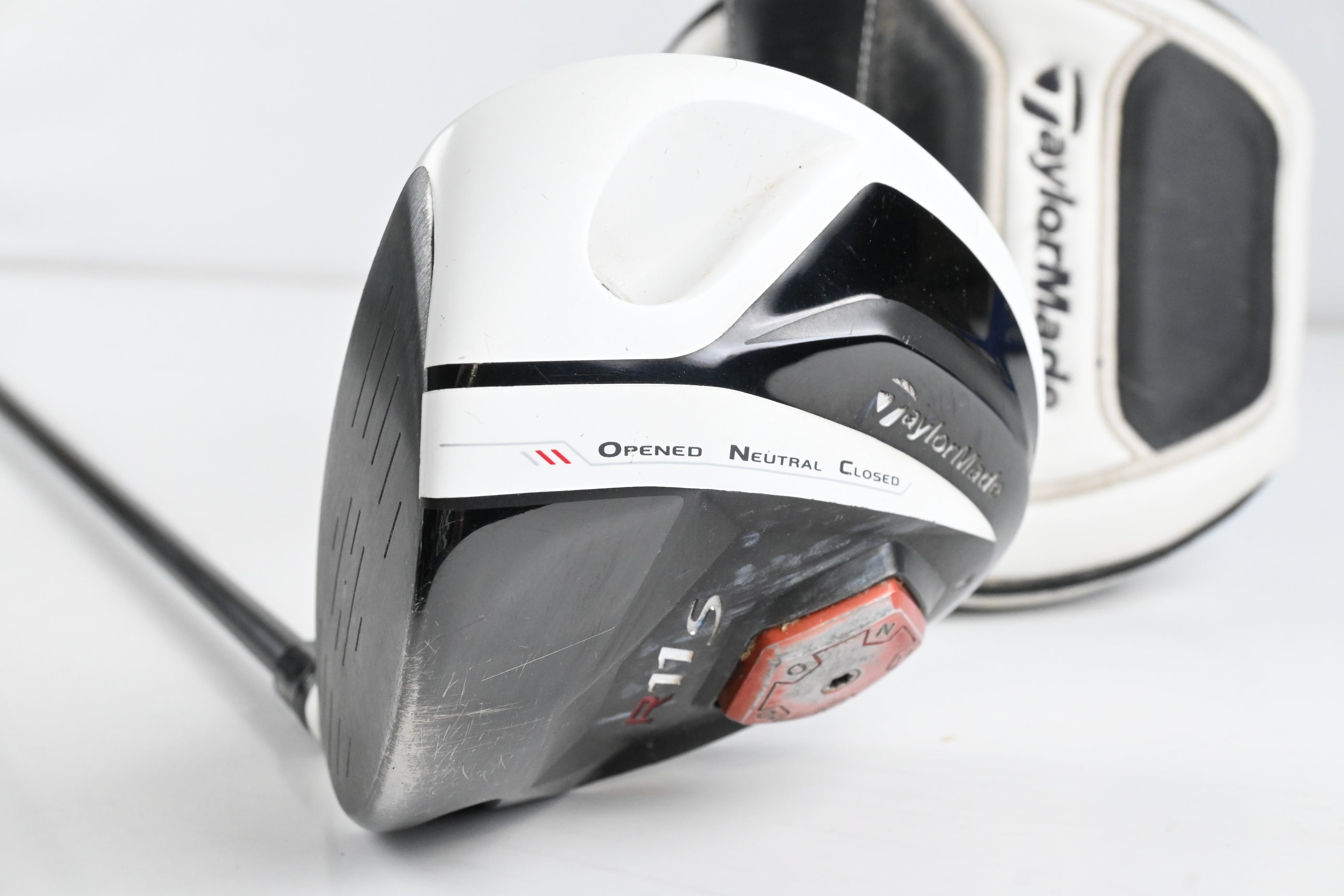 Left Hand Taylormade R11S Driver / 9 Degree / Regular Flex Fujikura Blur 60