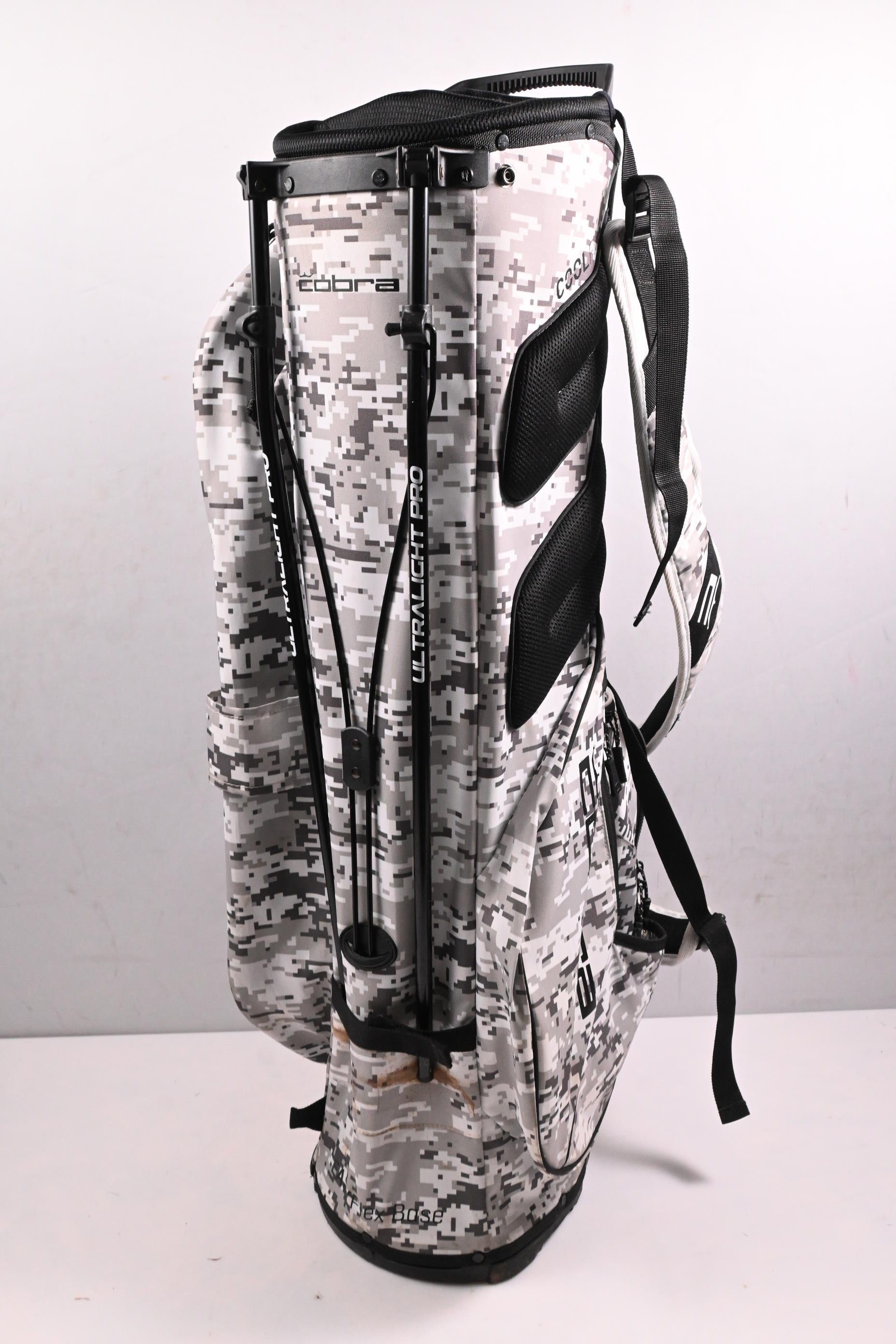 Cobra Ultralight Pro Stand Bag / 4-Way Divider / Grey, White