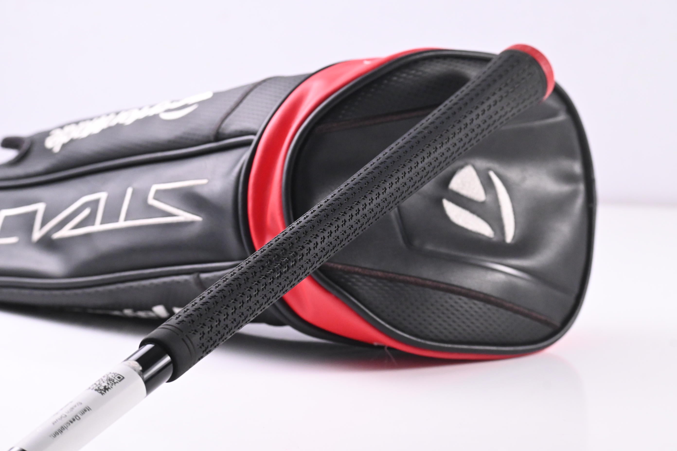 Taylormade Stealth Driver / 10.5 Degree / Regular Flex Fujikura Ventus Red 5