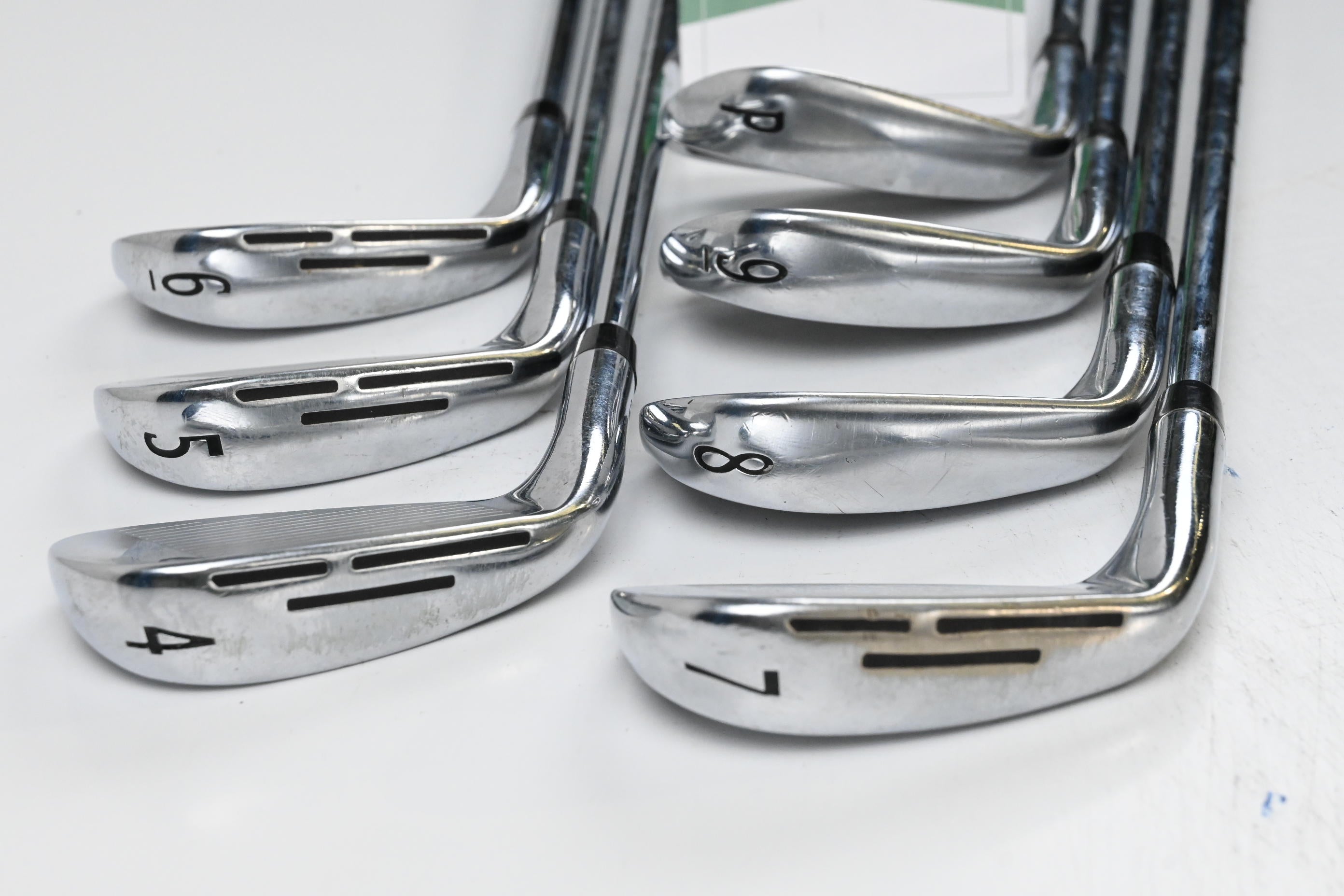 Wilson D9 Forged Irons / 4-PW / X Flex KBS Tour Pro+ Lite 105 Shafts