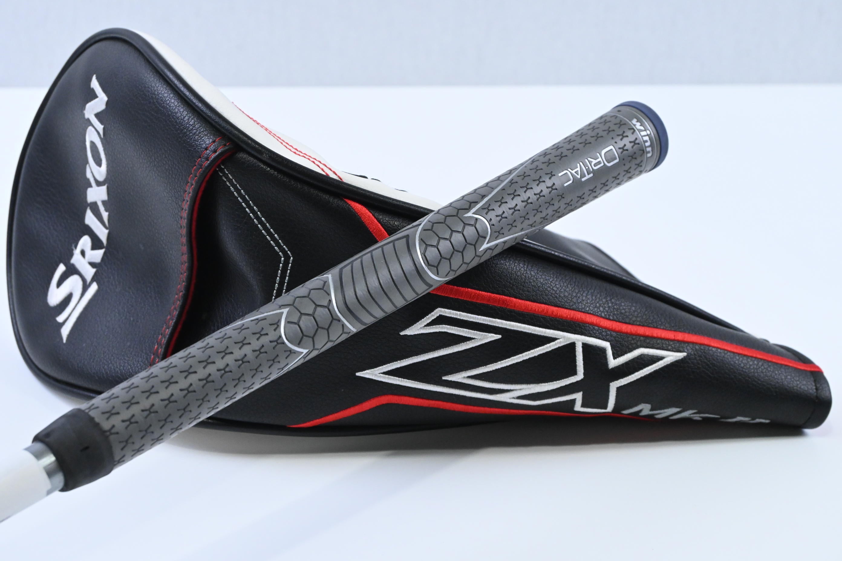 Srixon ZX5 Mk II LS 2023 Driver / 10.5 Degree / Stiff Flex Diamana ZX-II 50