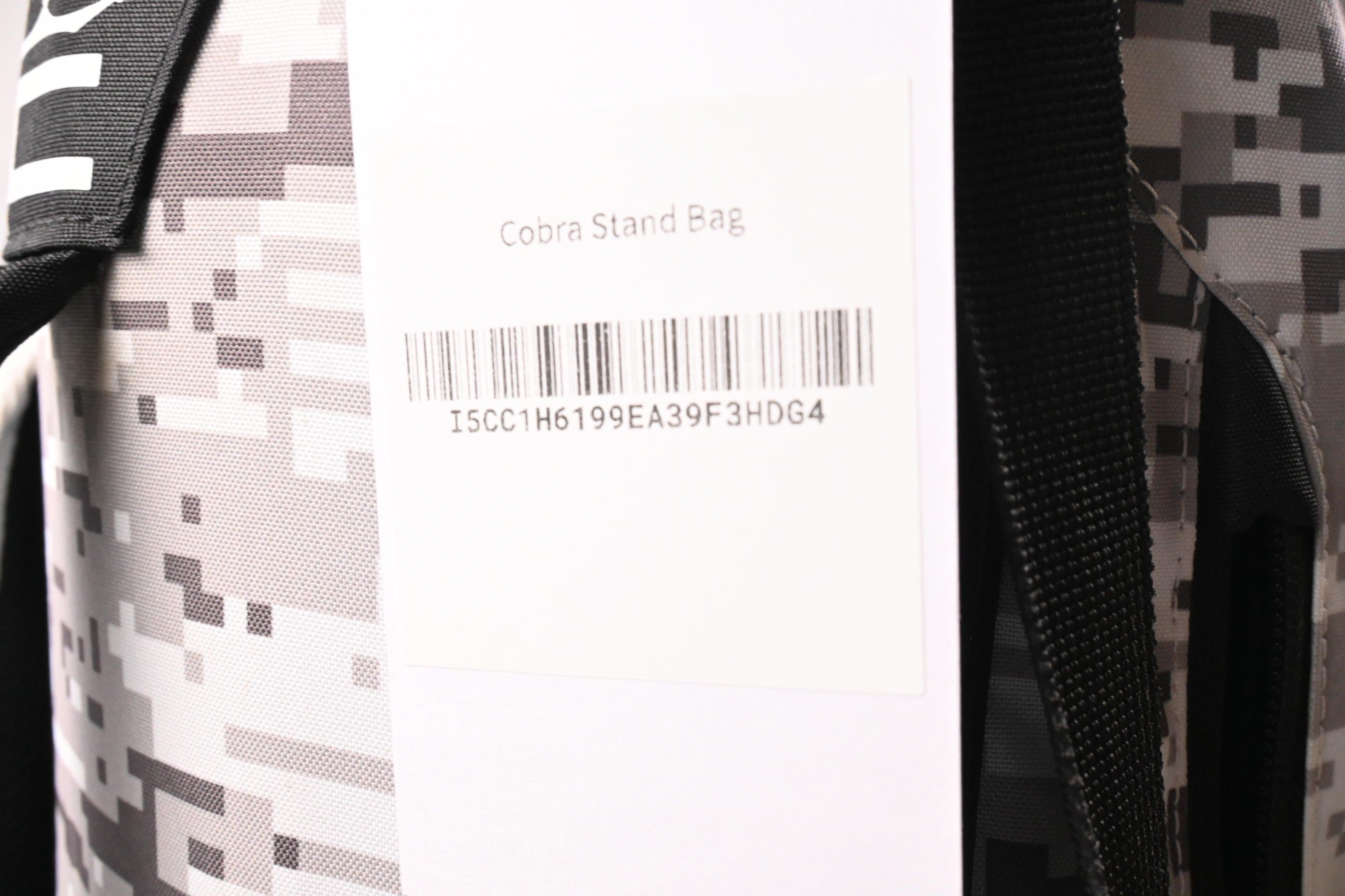 Cobra Ultralight Pro Stand Bag / 4-Way Divider / Grey, White
