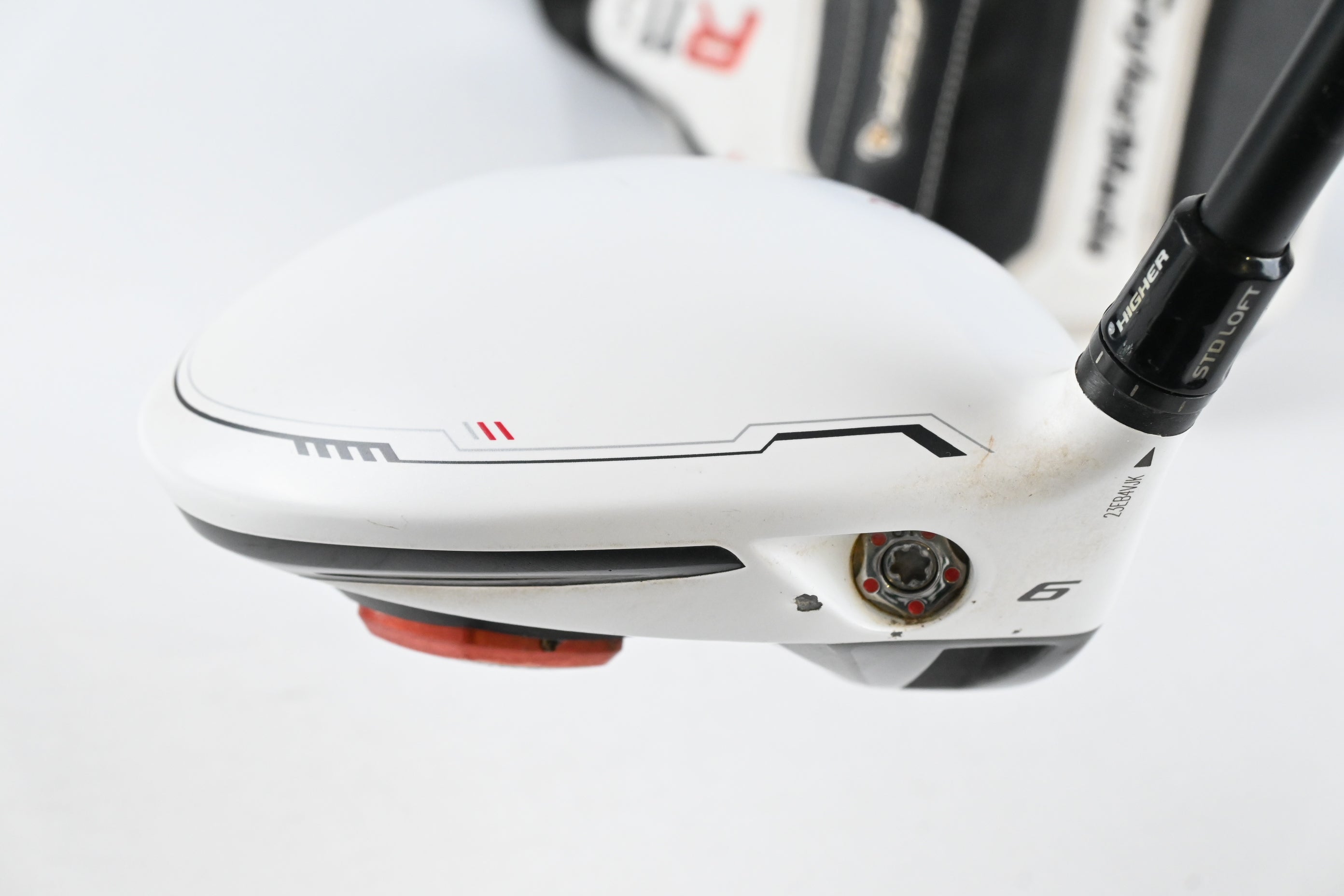 Left Hand Taylormade R11S Driver / 9 Degree / Regular Flex Fujikura Blur 60