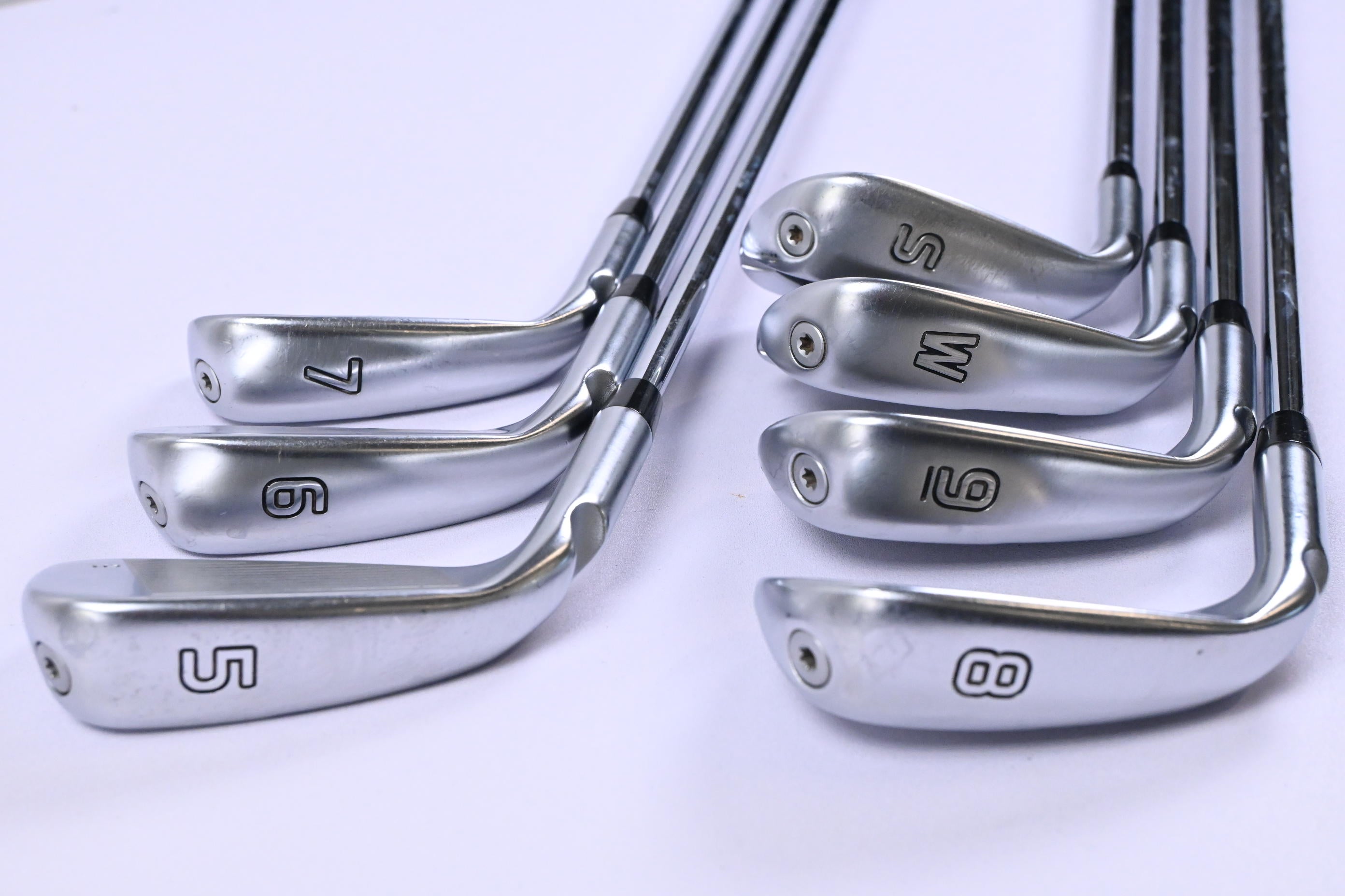 Ping G425 Irons / 5-PW+SW / Black Dot / Regular Flex Ping AWT 2.0 Shafts