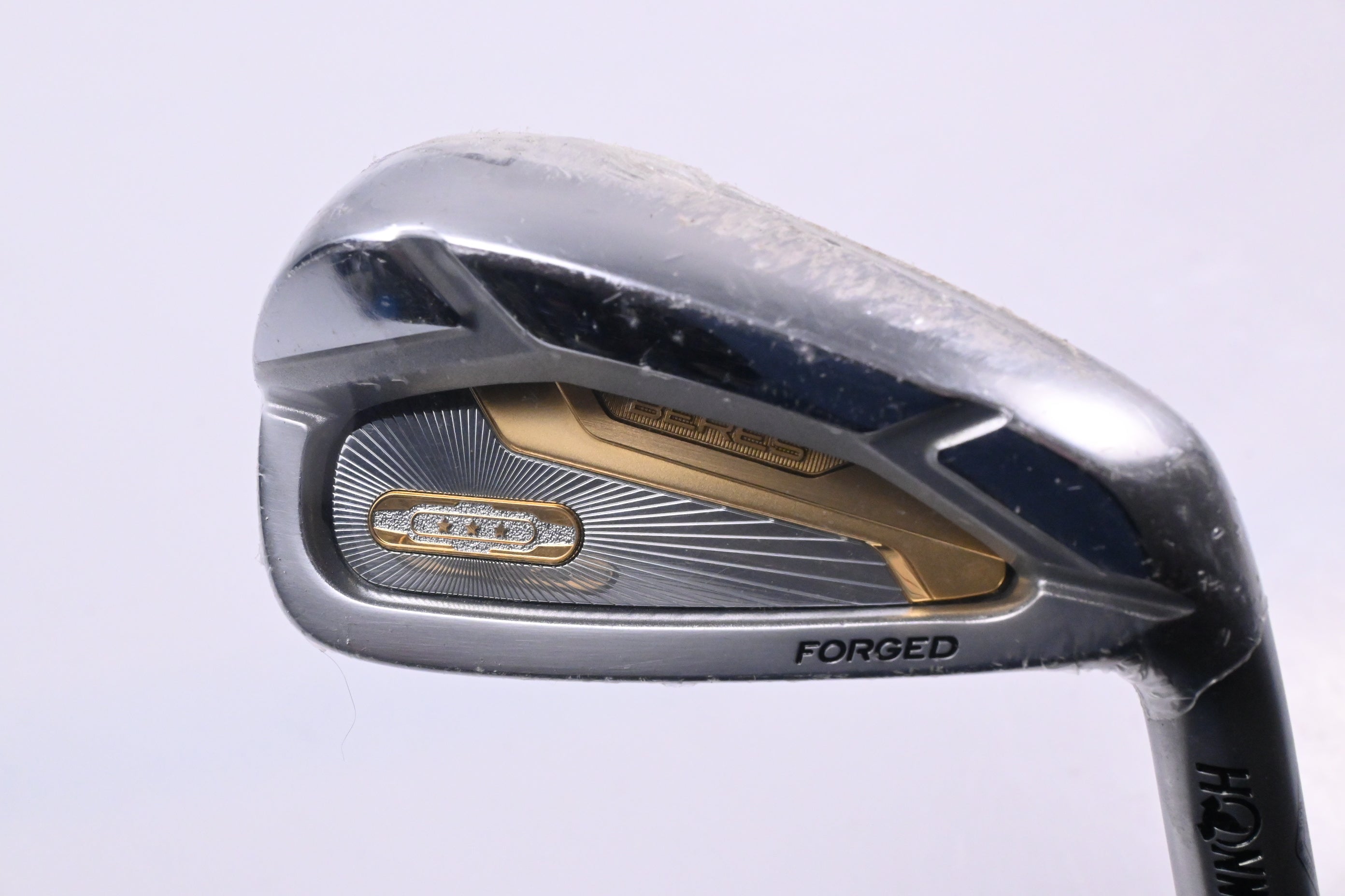 Honma Beres Aizu #7 Iron / Regular Flex Honma ARMRQ 42 Shaft