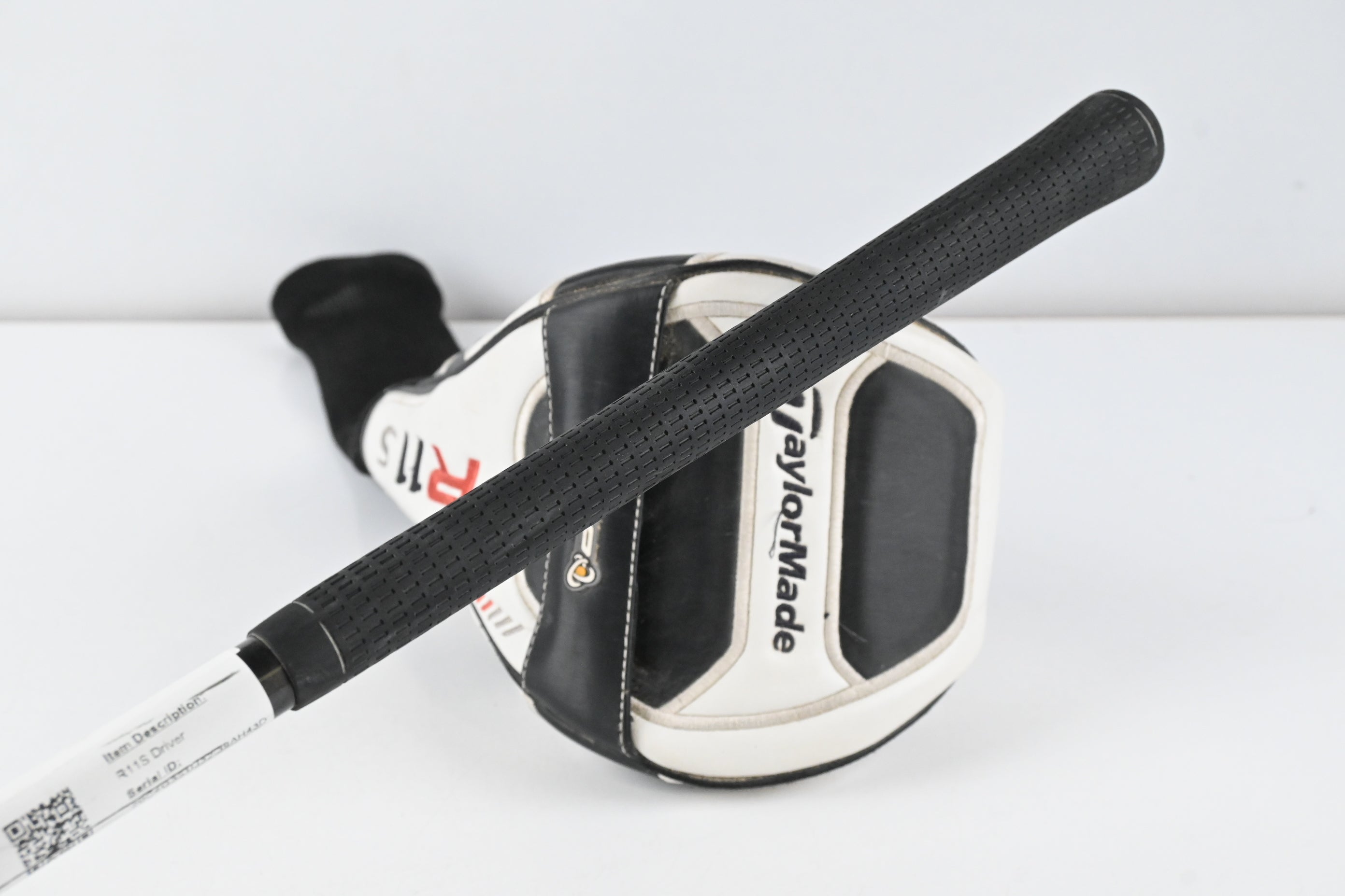 Left Hand Taylormade R11S Driver / 9 Degree / Regular Flex Fujikura Blur 60