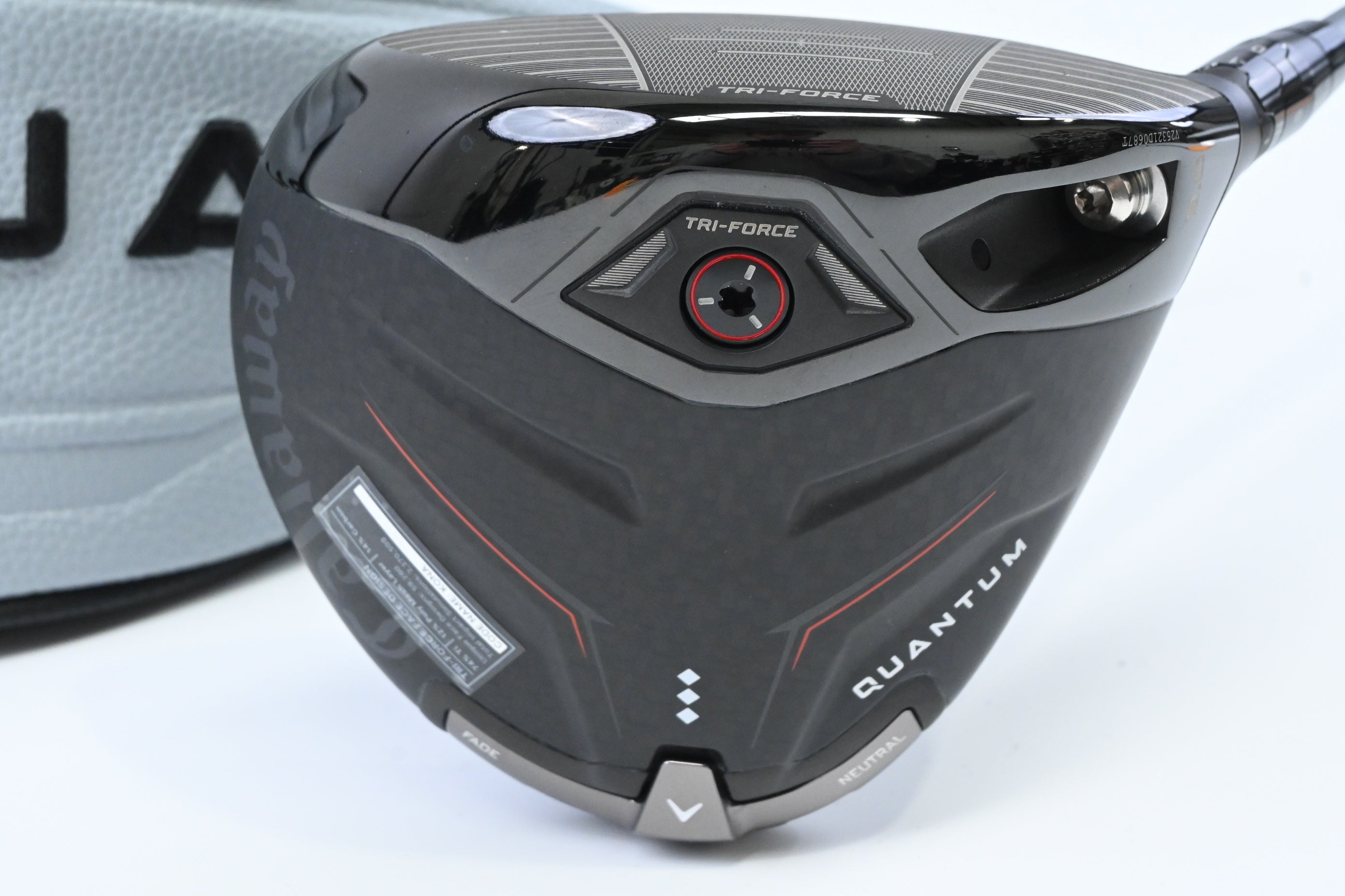 Callaway Quantum Triple Diamond Driver / 9 Degree / Regular Flex Denali Frost 50