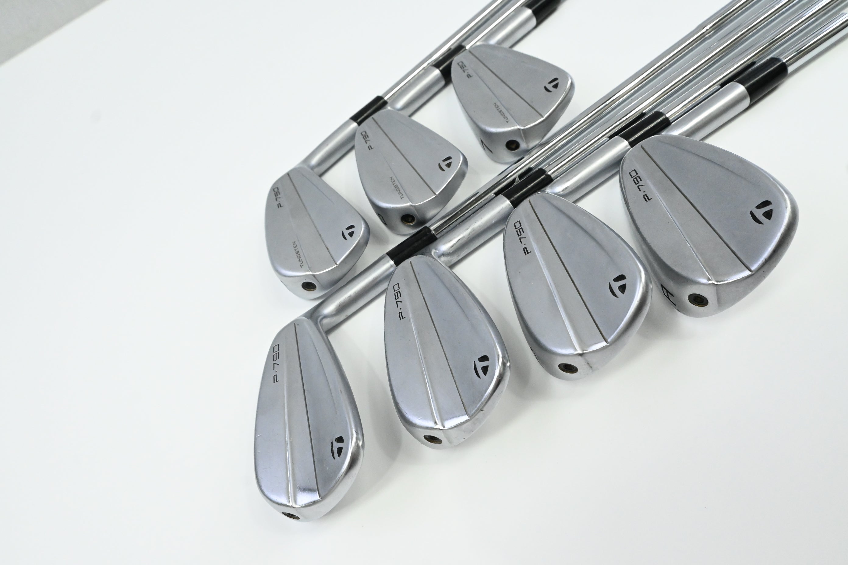 Taylormade P790 2023 Irons / 5-PW+AW / Regular Flex Dynamic Gold 115 R300 Shafts