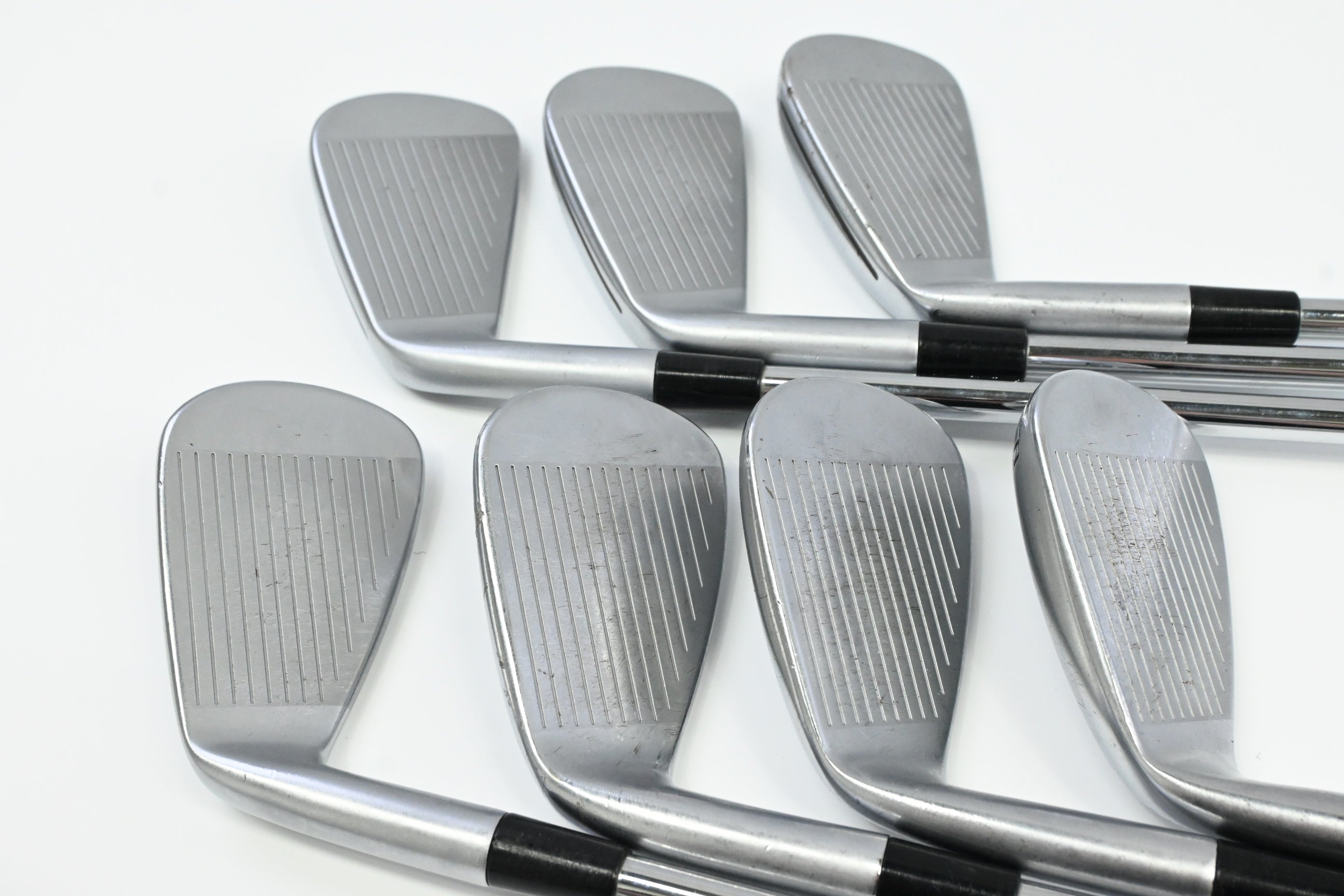 Taylormade P790 2023 Irons / 5-PW+AW / Regular Flex Dynamic Gold 115 R300 Shafts